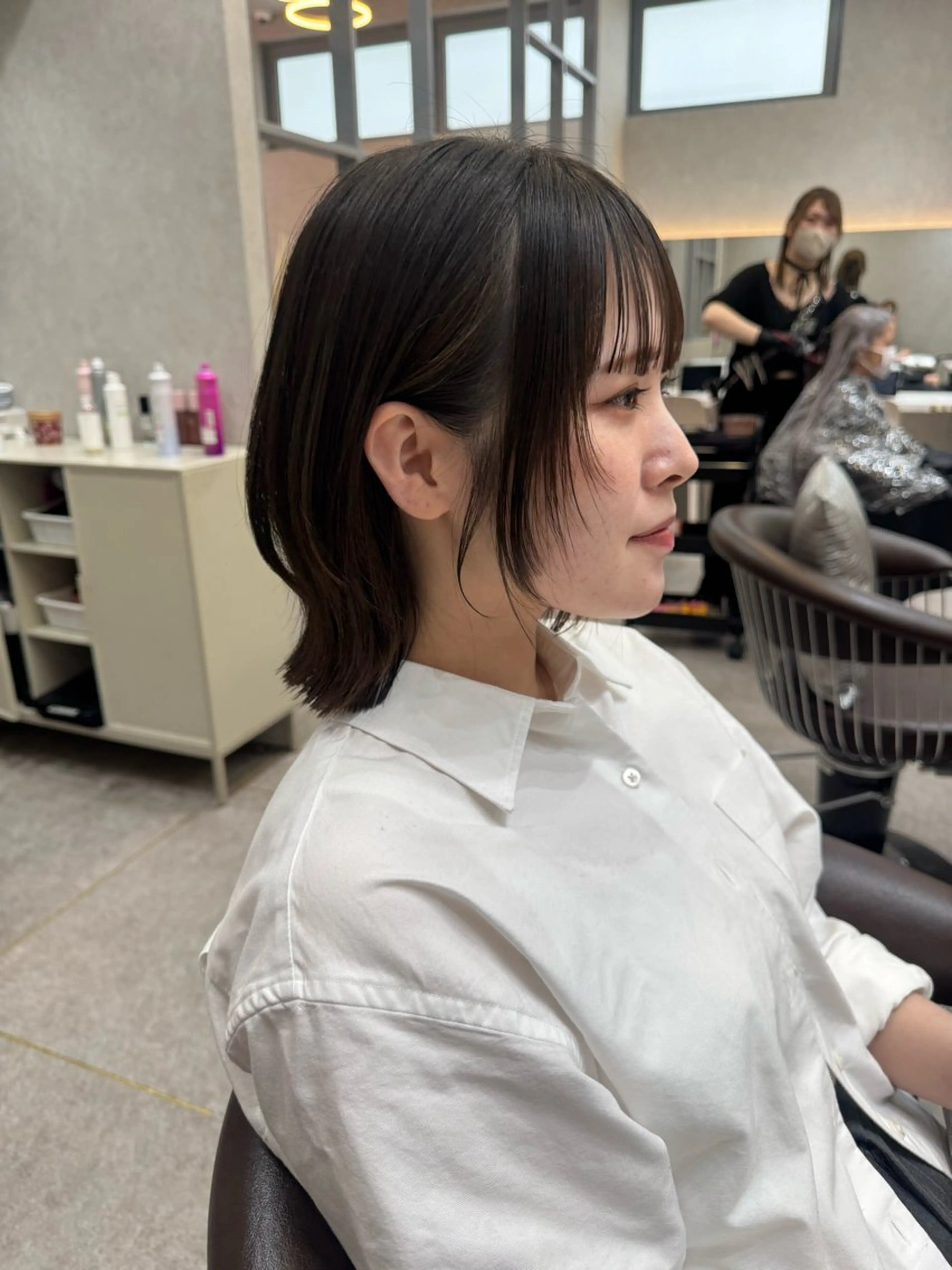 ミディアム karin ボブハイトーンのヘアスタイル