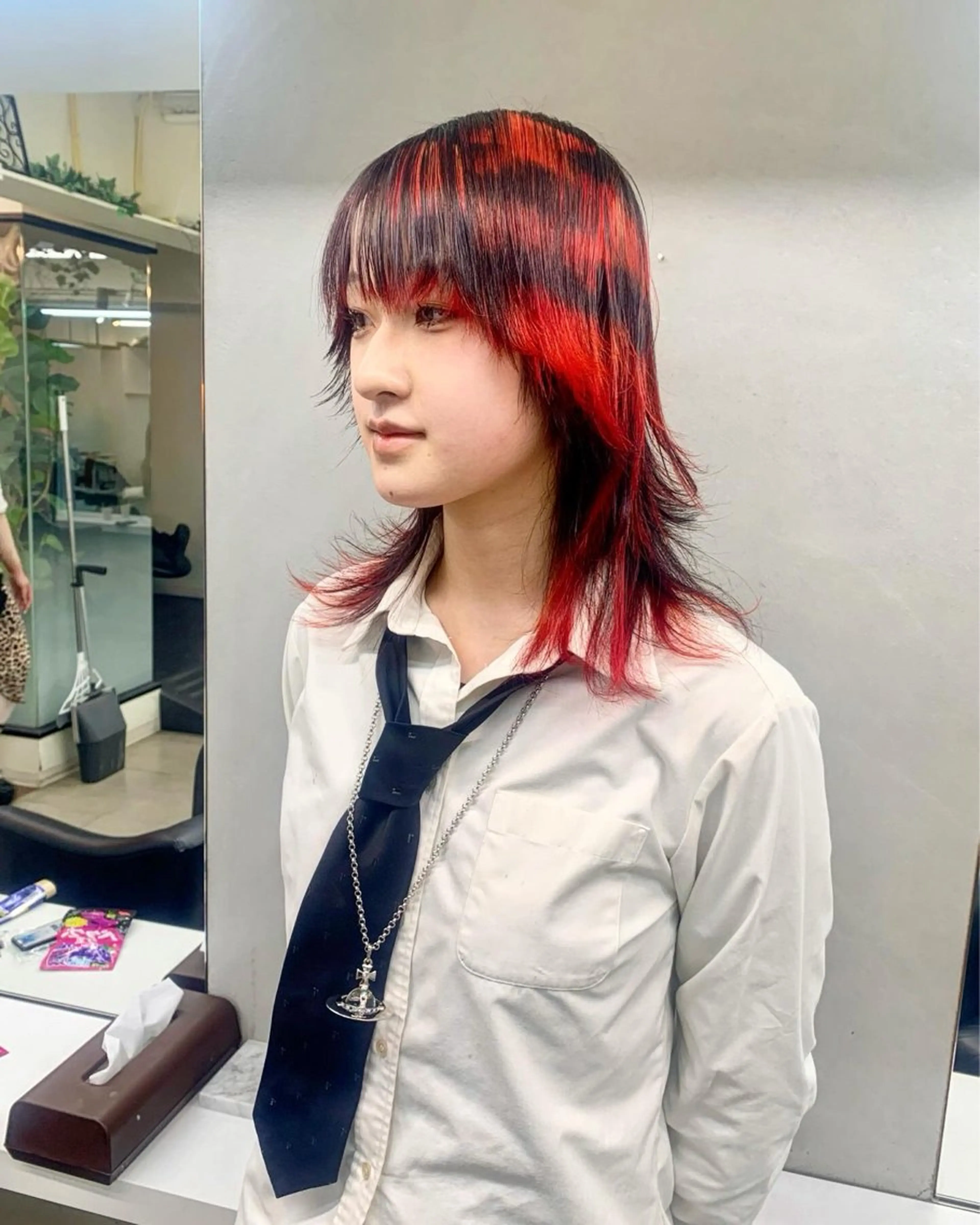 ミディアム カラー ヘアアレンジ ヘアカラー トリートメント 個性爆弾💣 ダブルカラー/ゆかのヘアスタイル