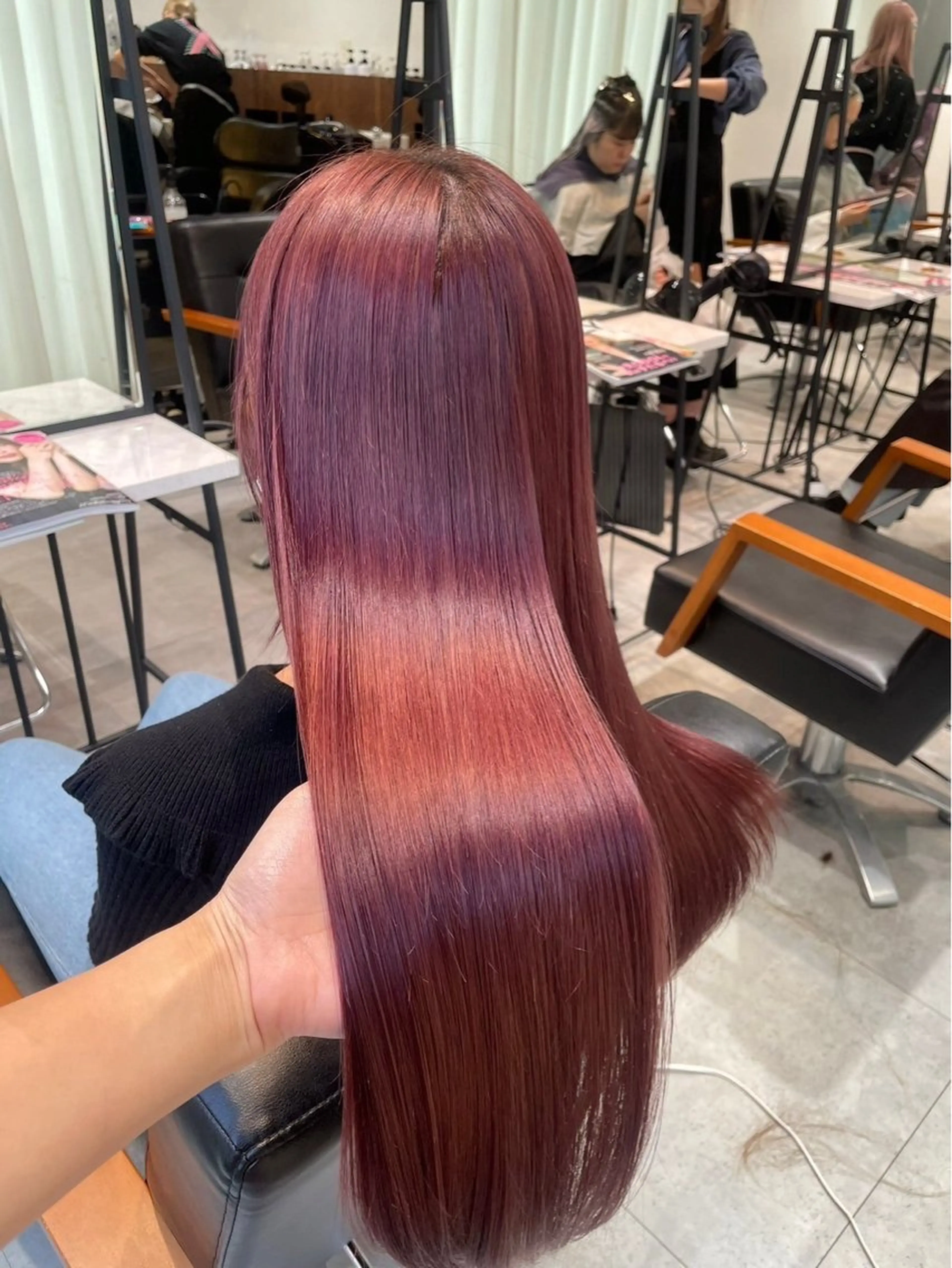 【理想の色とつや髪を叶えたいならコレ‼️】ブリーチなしダブルカラー🎫＋髪質改善パールプラチナトリートメント🦢の写真