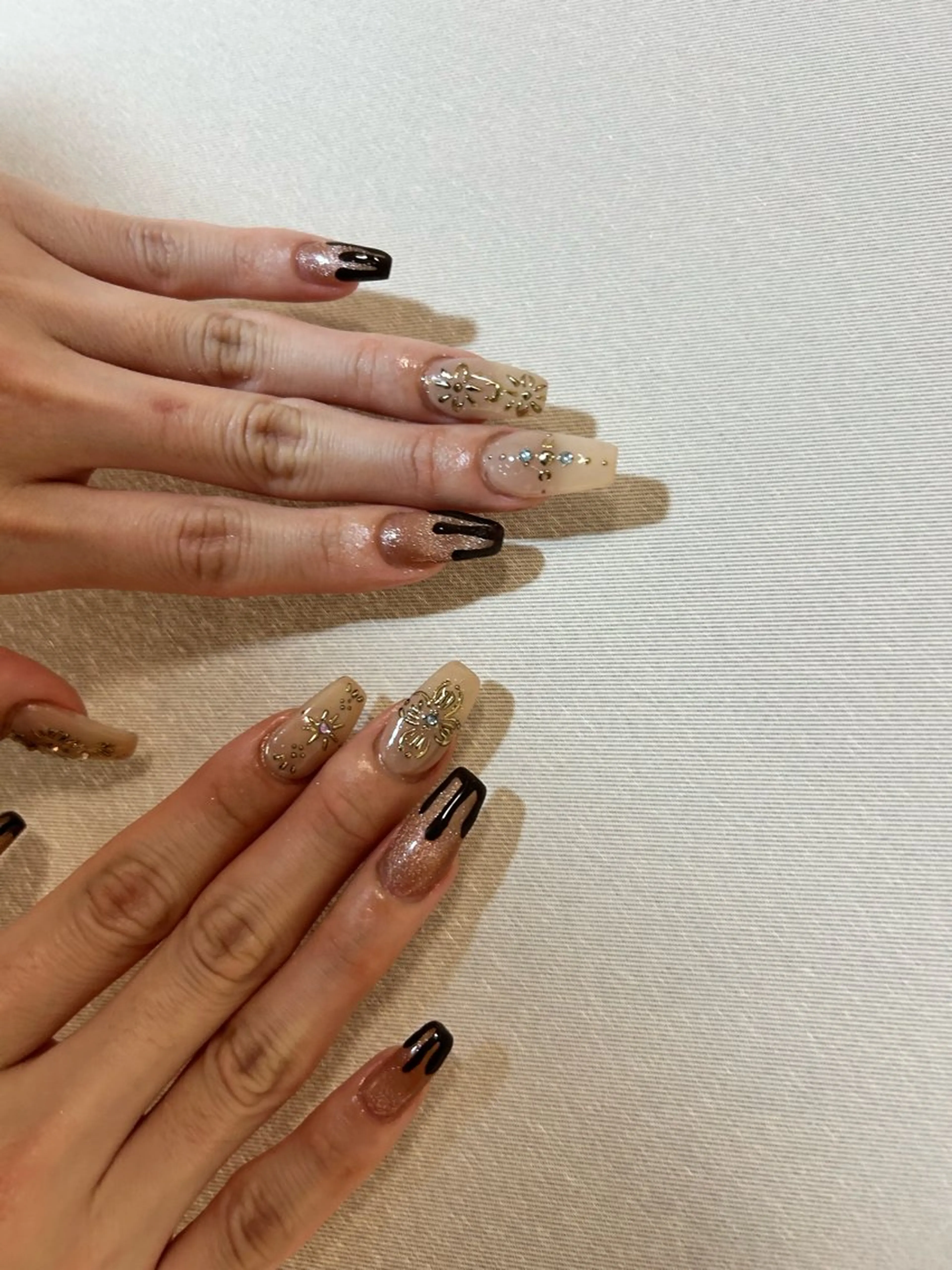 ネイル amunail浦川 歩のネイルデザイン