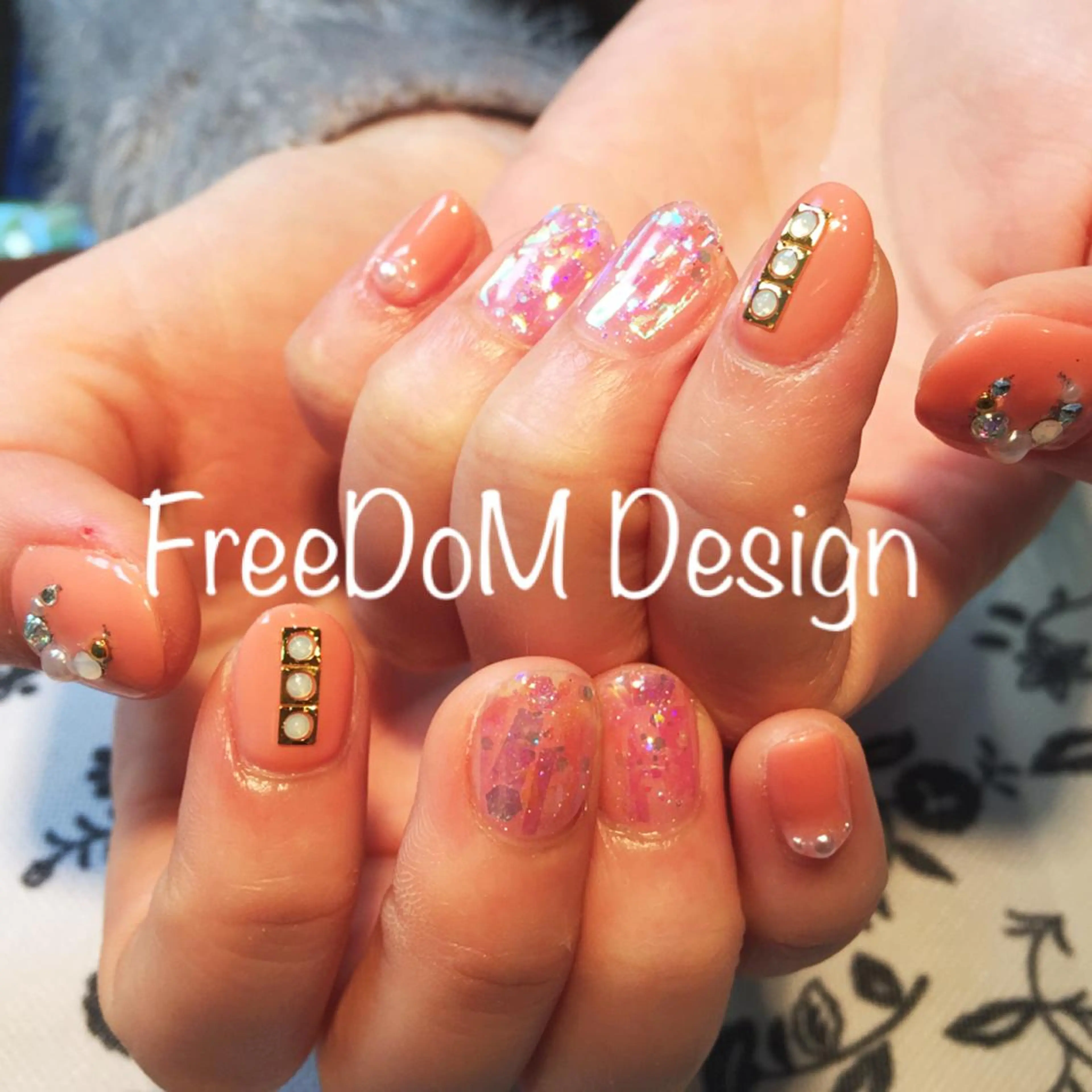 ネイル アートネイル ＦreeDoＭ   Design所属・W KUMIのネイルデザイン