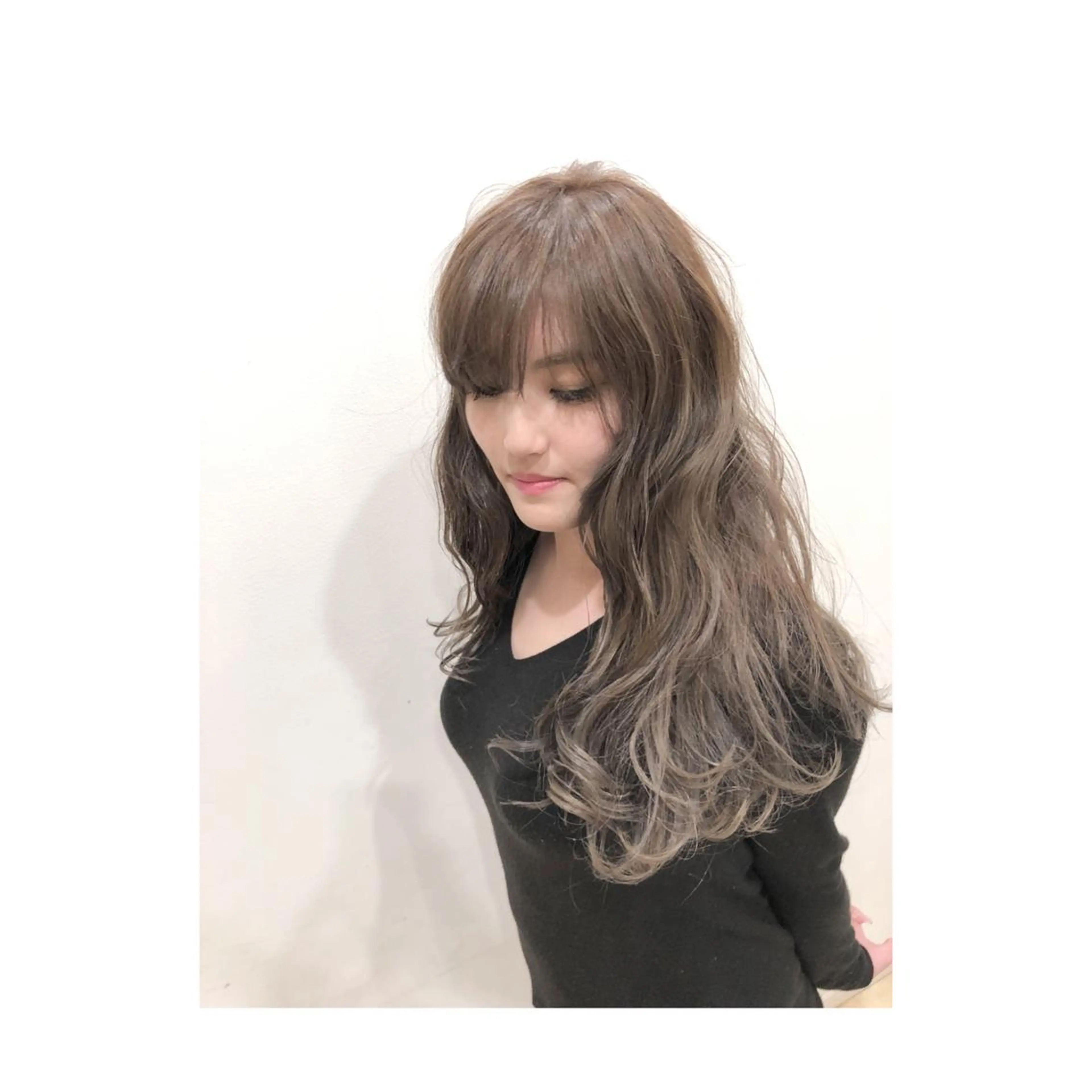 🌈スタンダートカラー🌈
※シャンプー・ブロー込みの写真