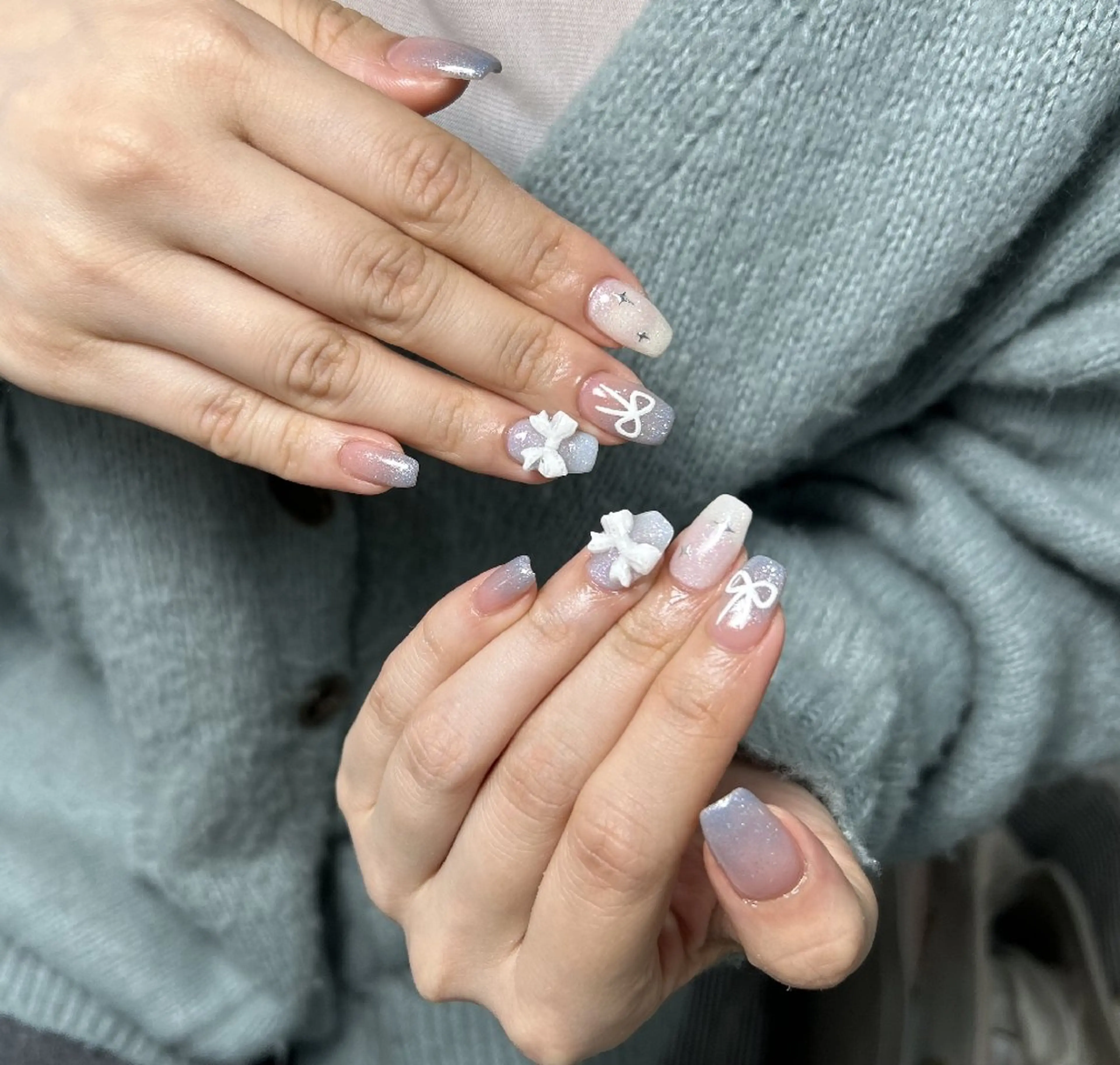 ネイル 持ち込み リボン シンプルネイル ワンホンネイル ハンドネイル UM Nail Salonのネイルデザイン