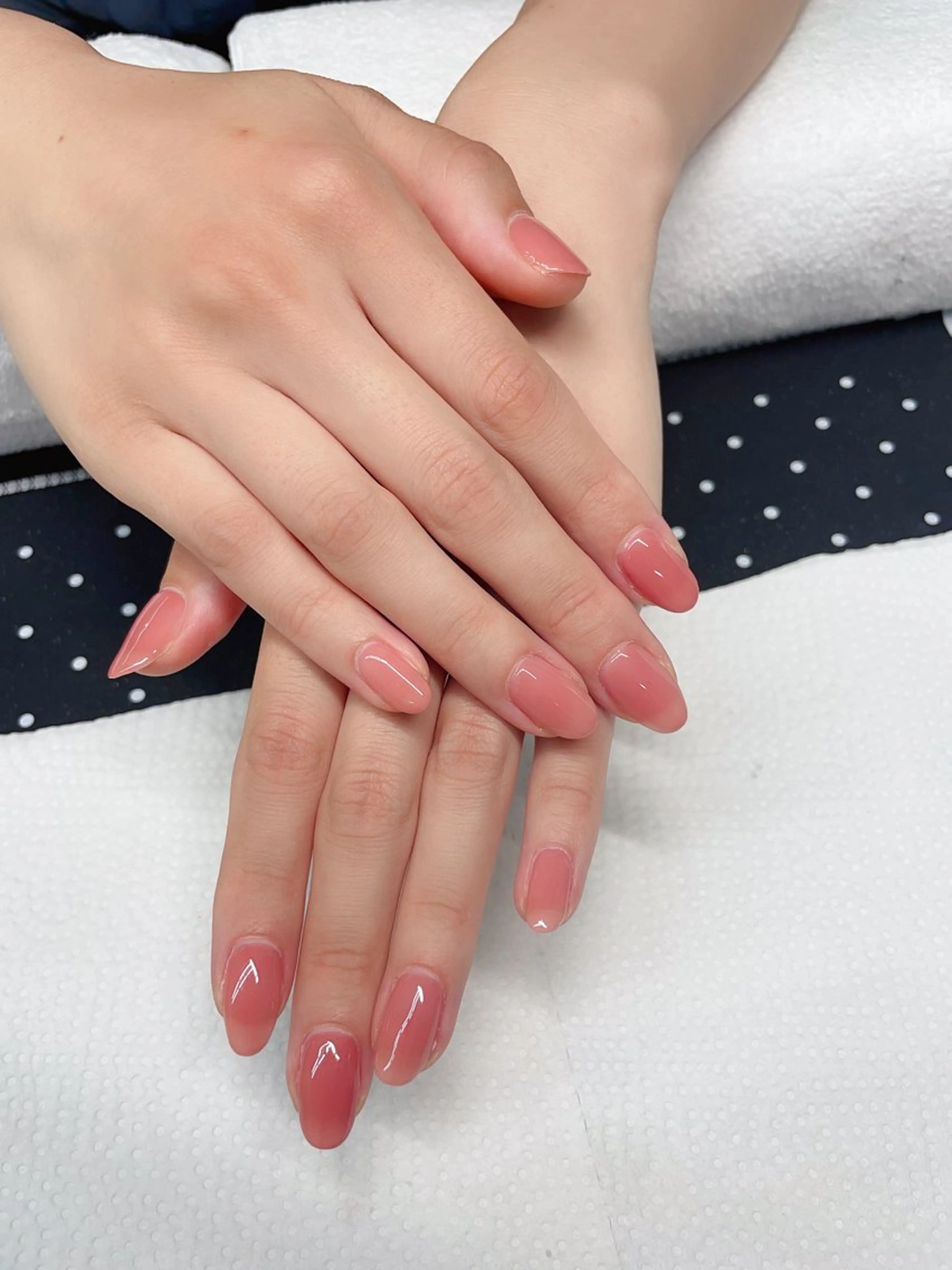 ネイル ワンカラーネイル ハンドネイル Maggie nailクロのネイルデザイン