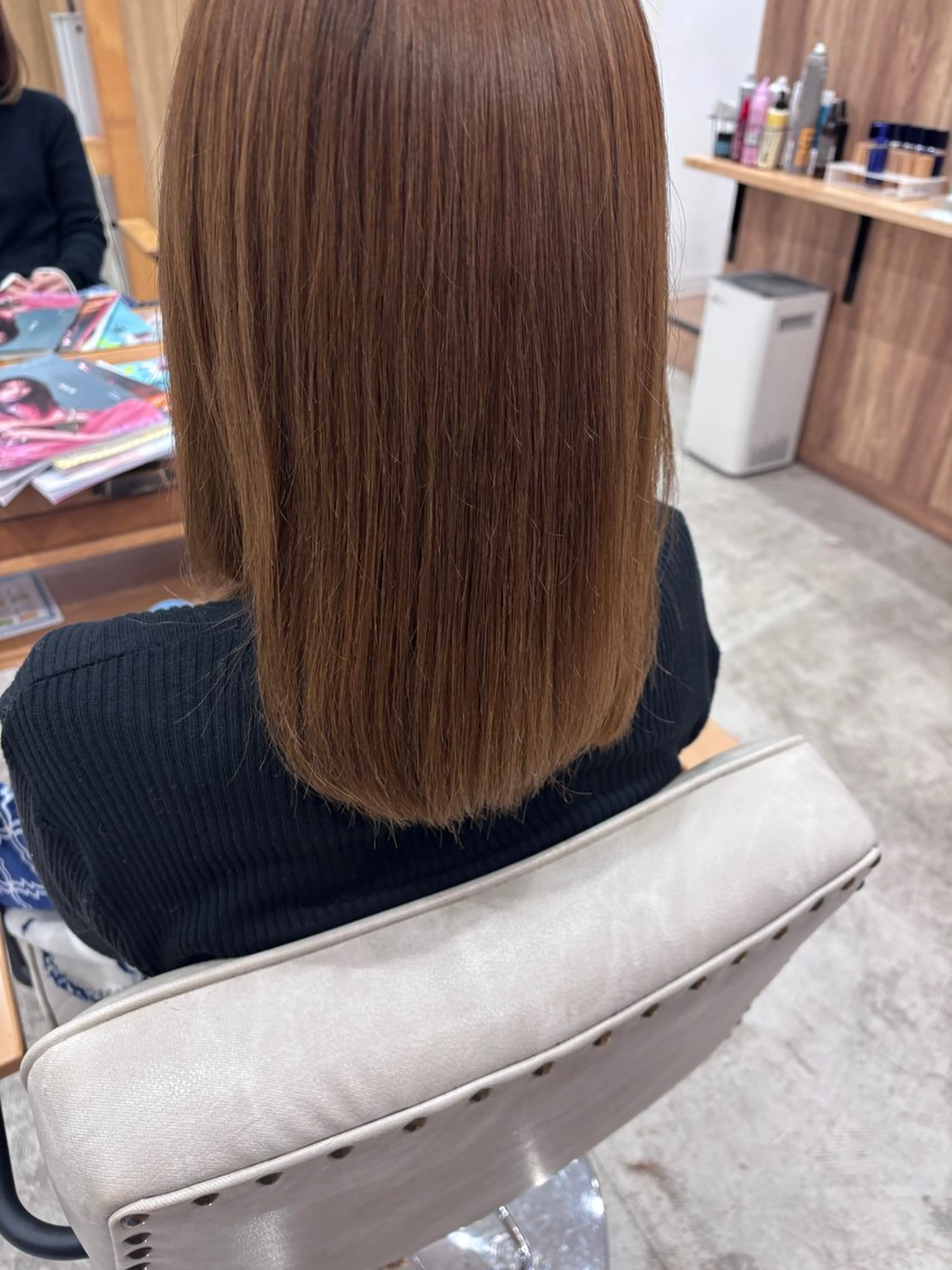 ミディアム 菅谷 琉月のヘアスタイル