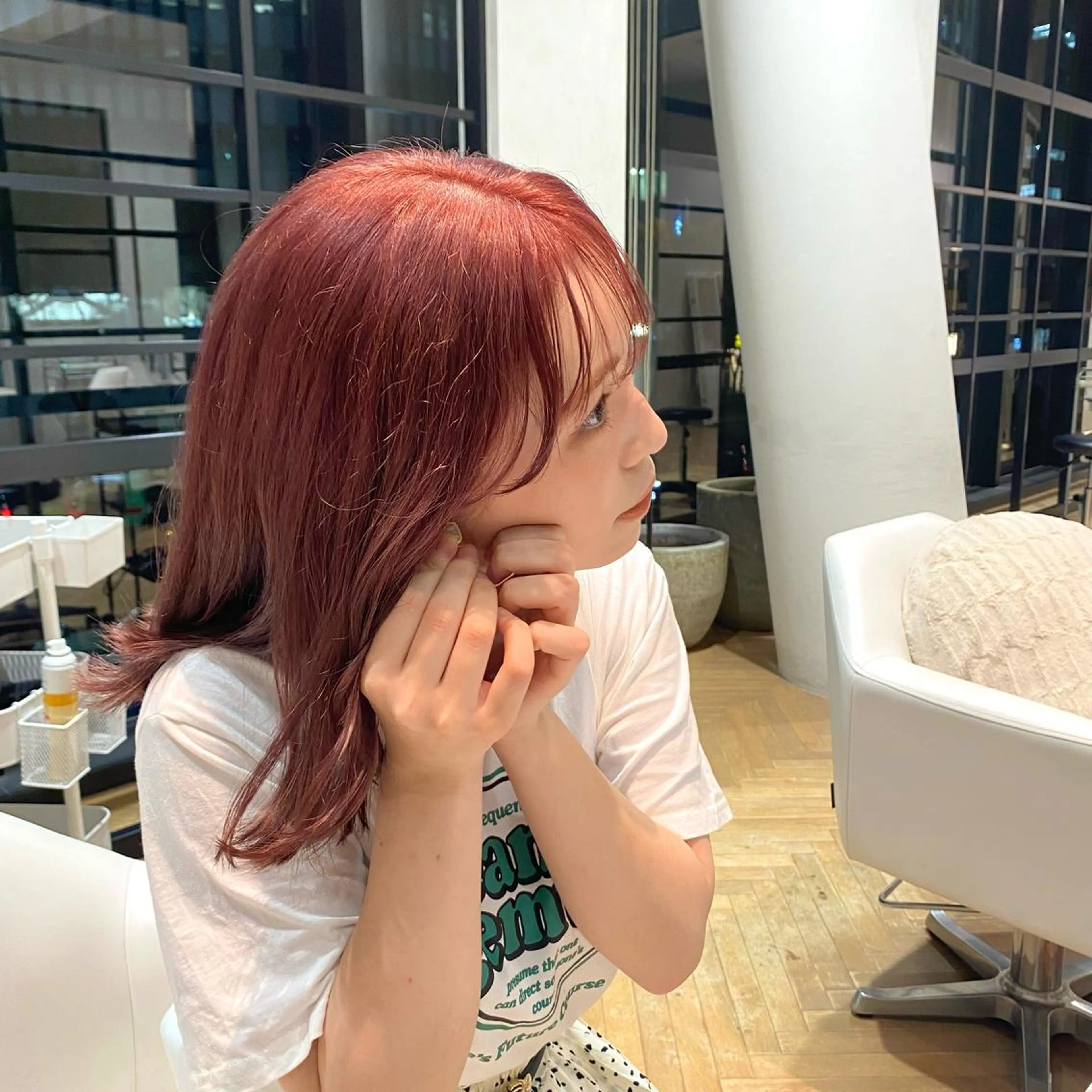 カラー ピンクカラー 増井 彩乃のヘアスタイル