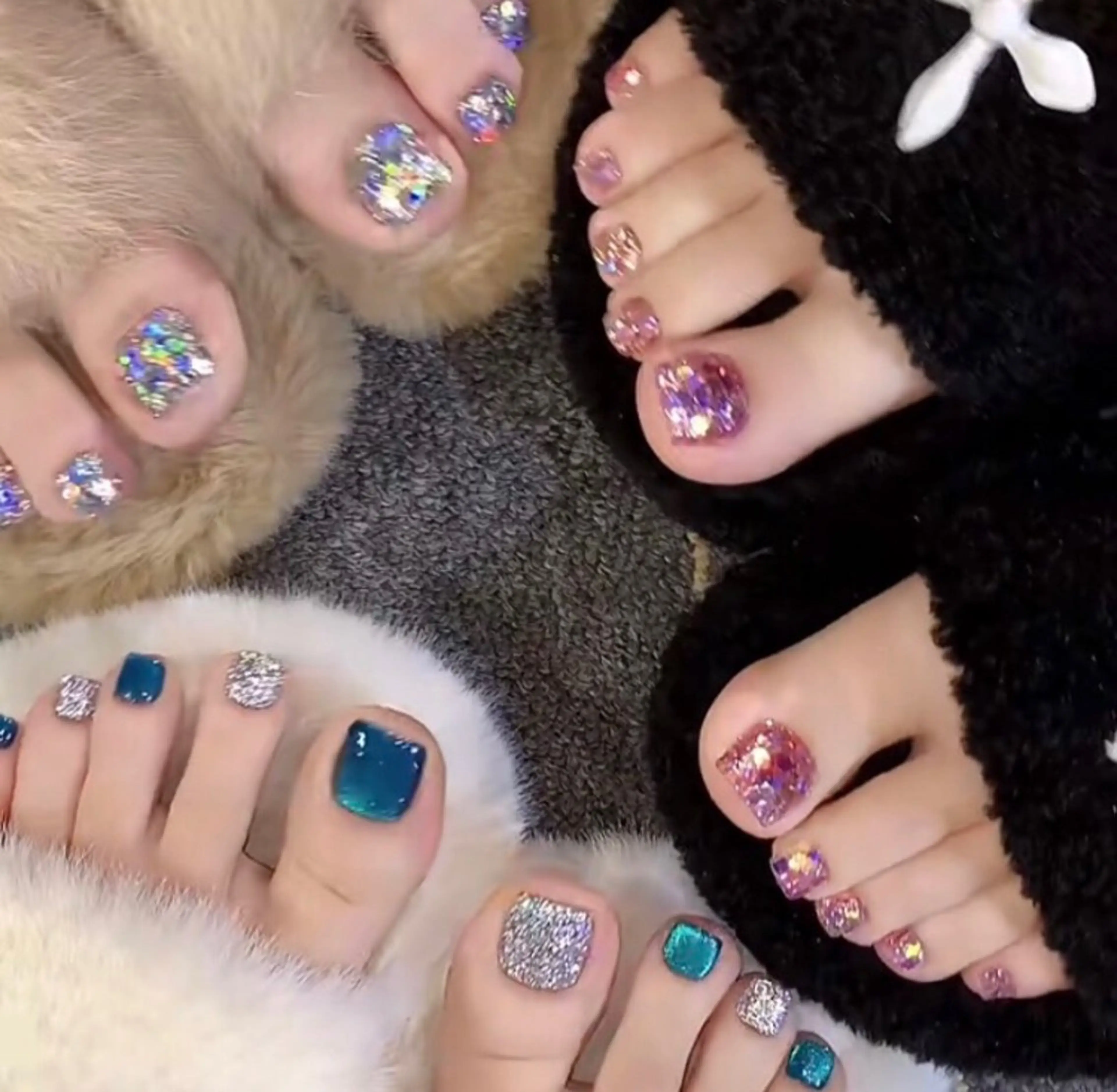 ネイル オーロラネイル フットネイル フレンチネイル ジェルネイル ハート フットネイル 大門浜松町 ネイルのネイルデザイン