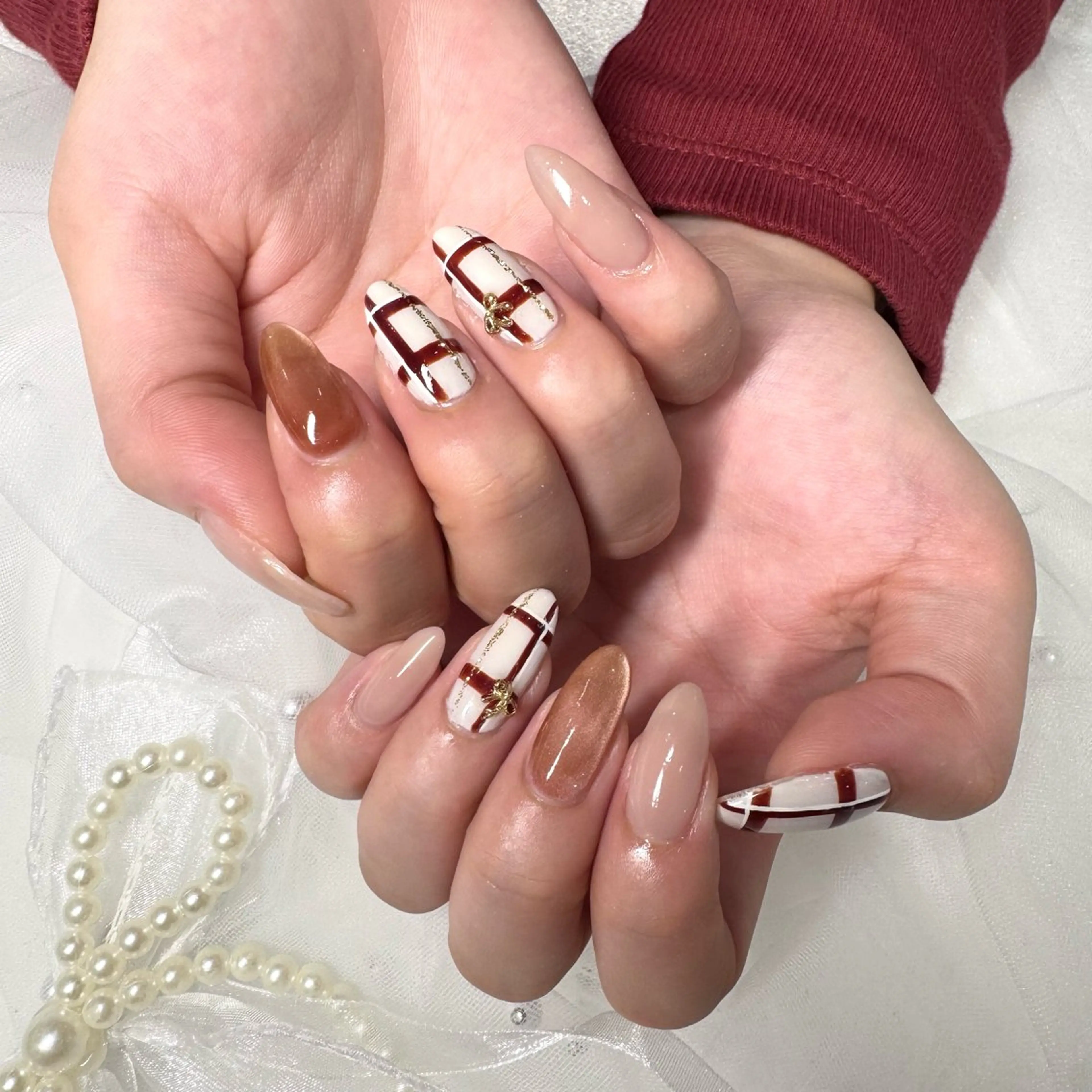 ネイル ハンドネイル SAYUKI/韓国 /ワンホン/キラキラのネイルデザイン