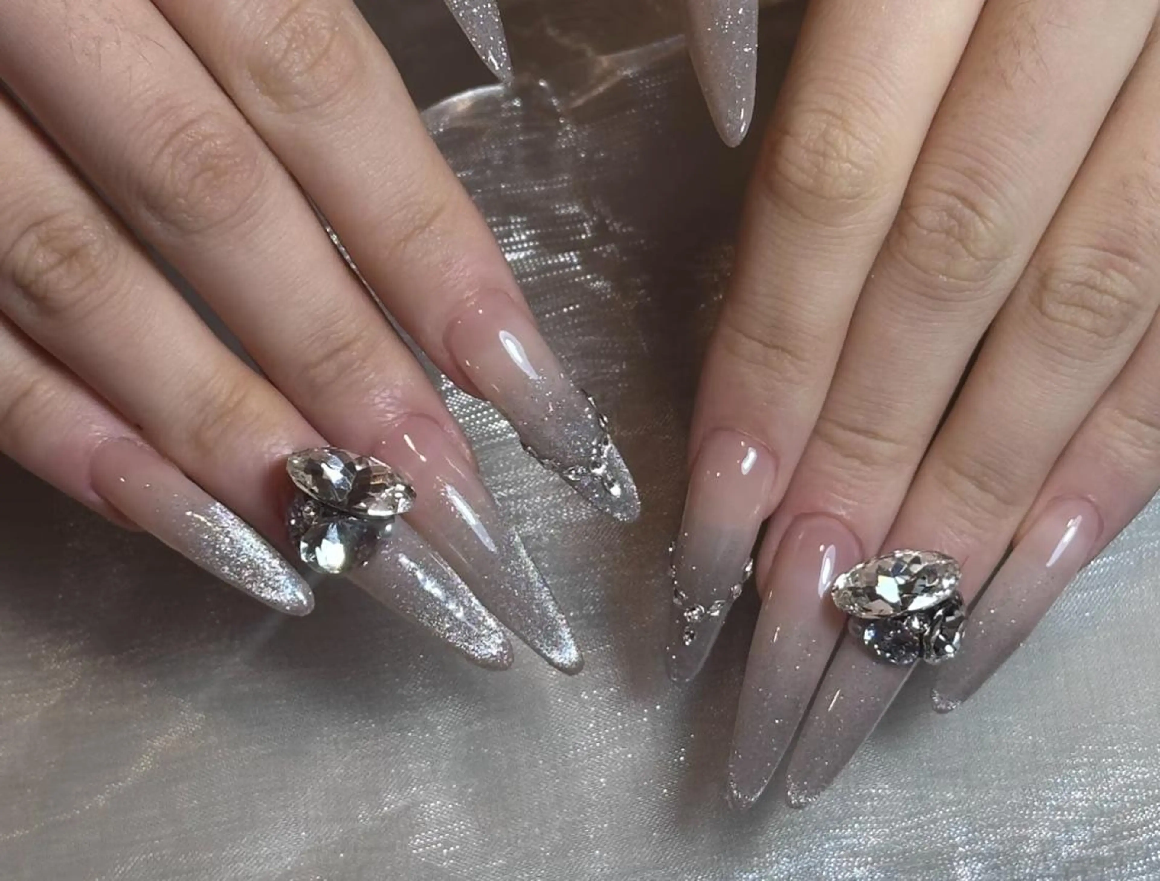 ネイル ハンドネイル 🎀 NaNa_nailのネイルデザイン