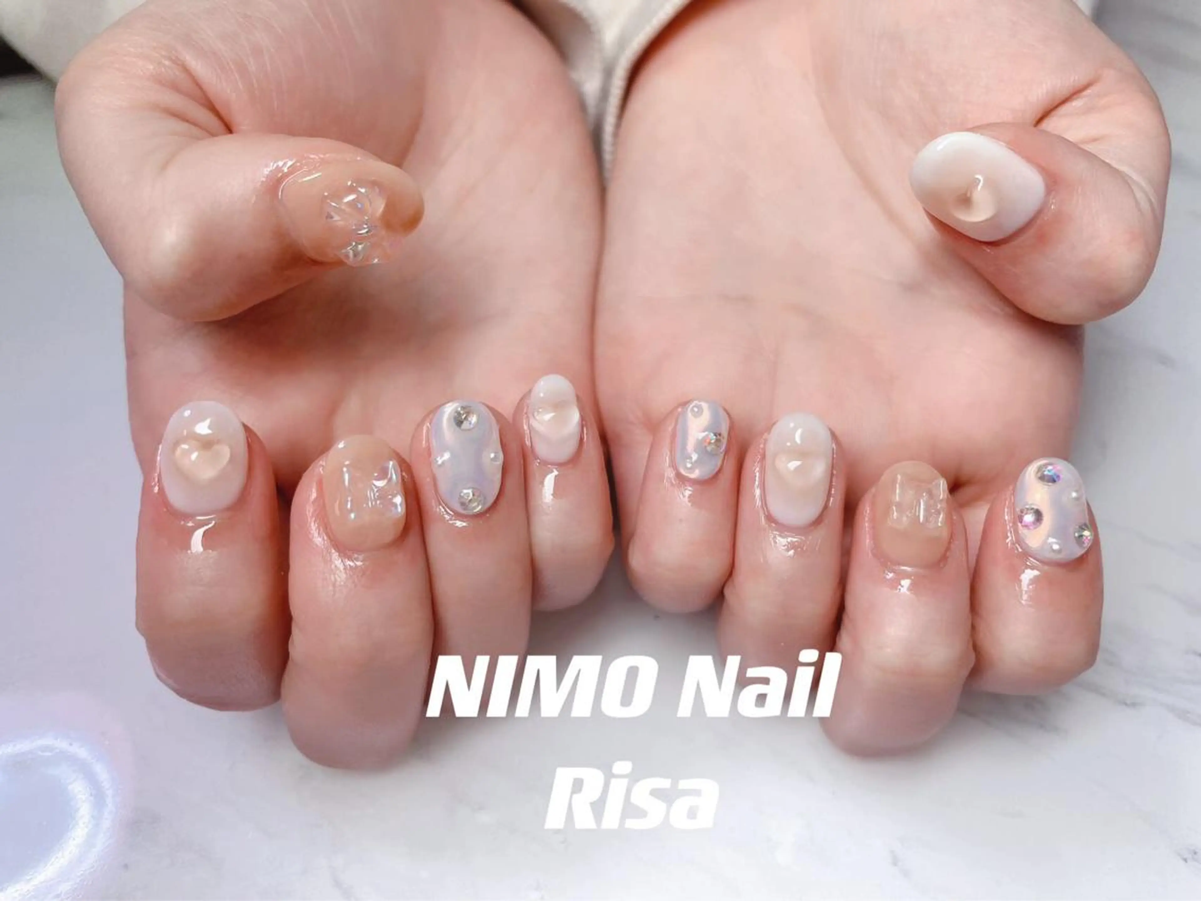 ネイル ハンドネイル RI SA☀️ リサのネイルデザイン
