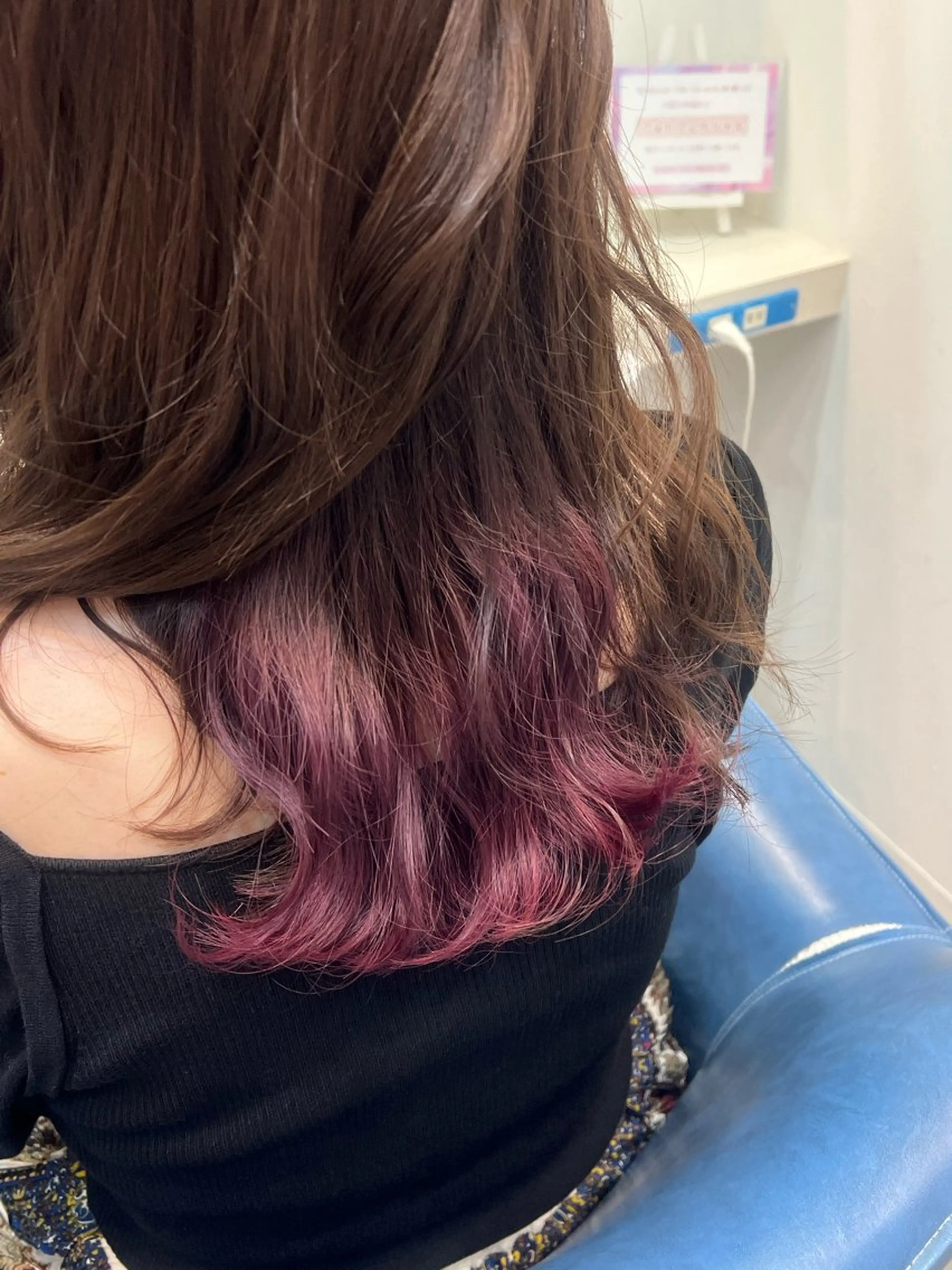 ロング カラー ブリーチ インナーカラー ピンクカラー ヘアカラー ♥️ルフ🐒 ミレイ♥️のヘアスタイル