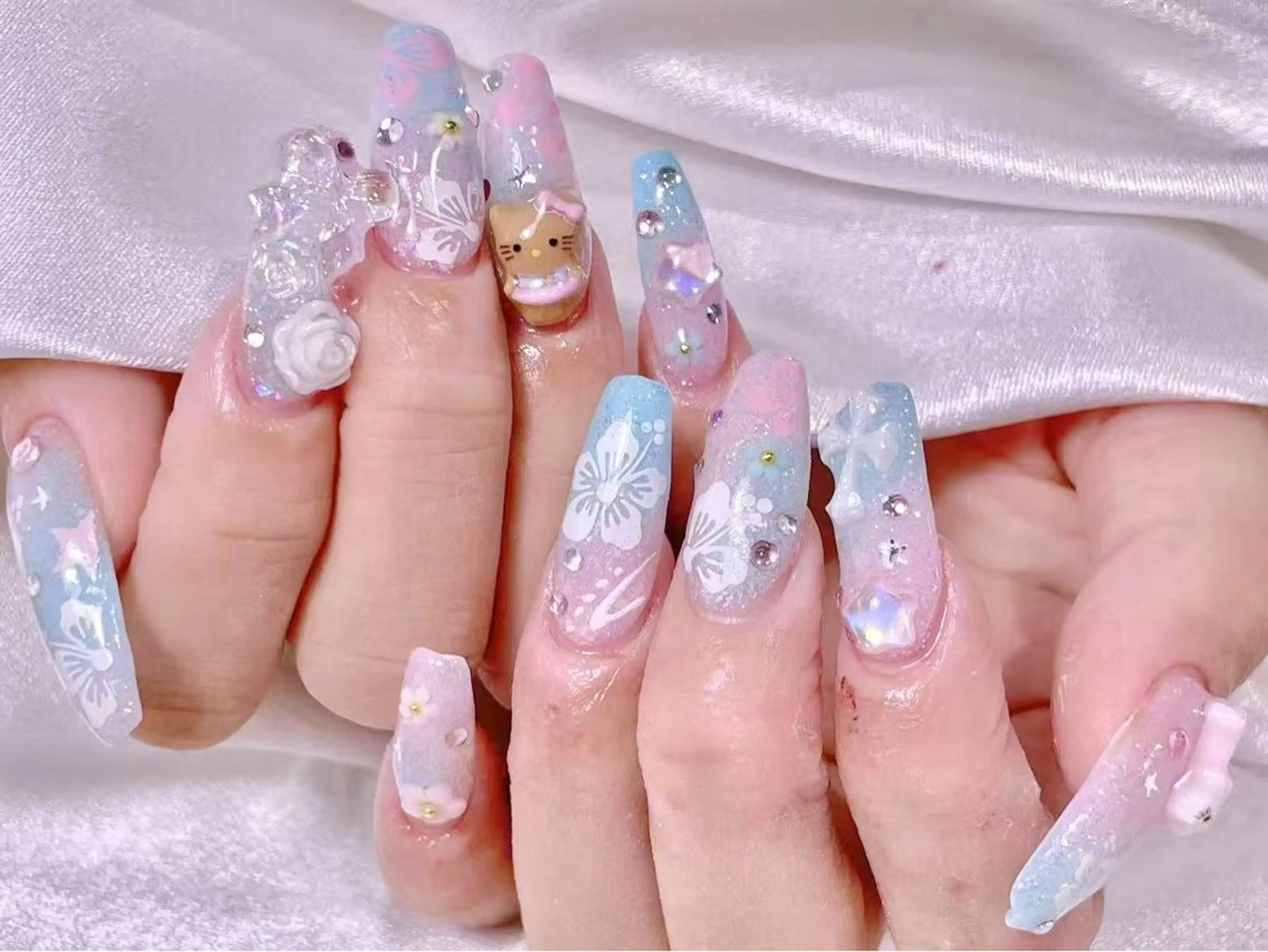 ネイル ハンドネイル リン リンのネイルデザイン