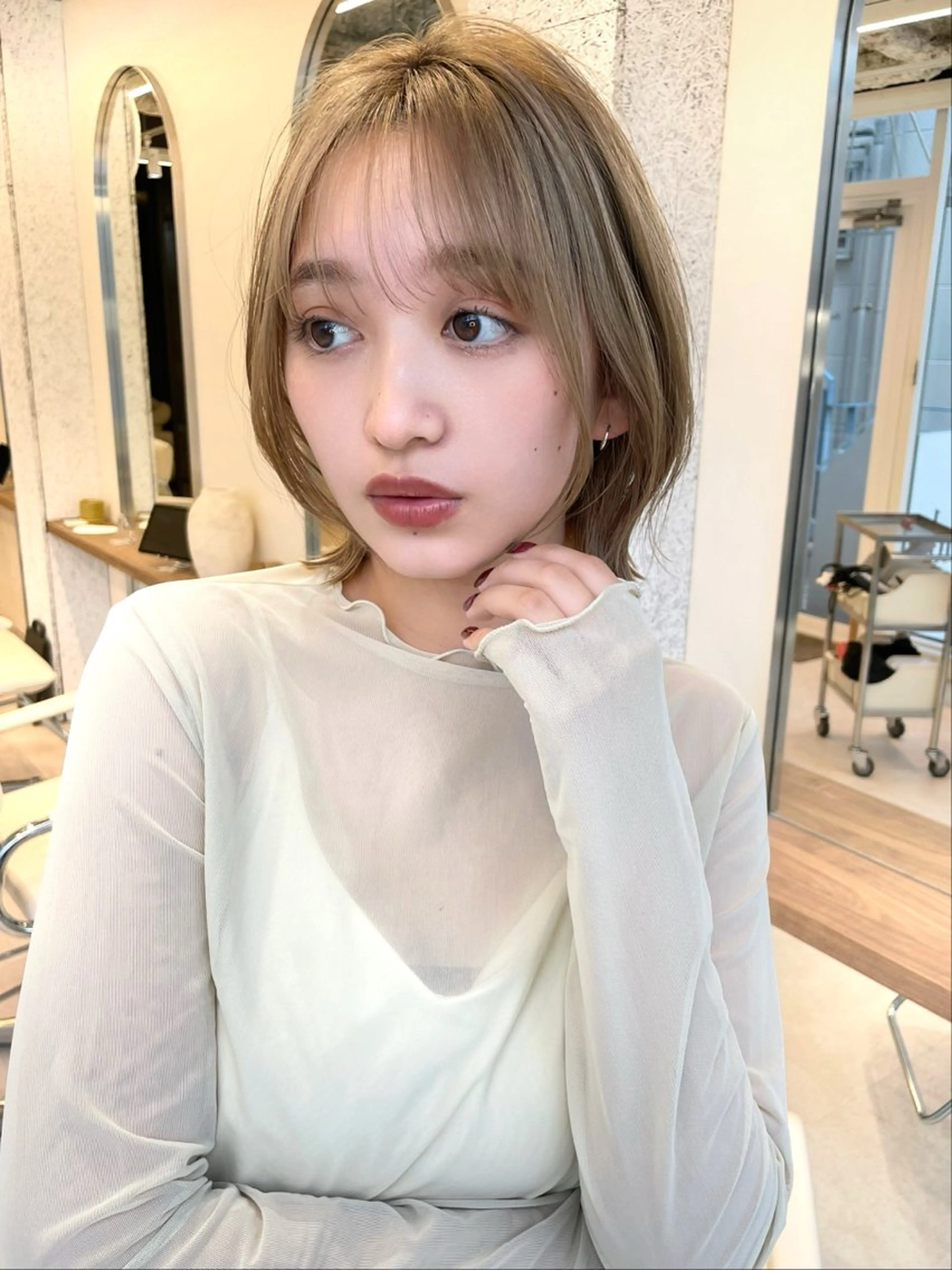 ショート ボブレイヤー ボブ くびれヘア 顔周りカット 韓国風ヘア カット 結べるレイヤーボブ くびれLady表参道のヘアスタイル