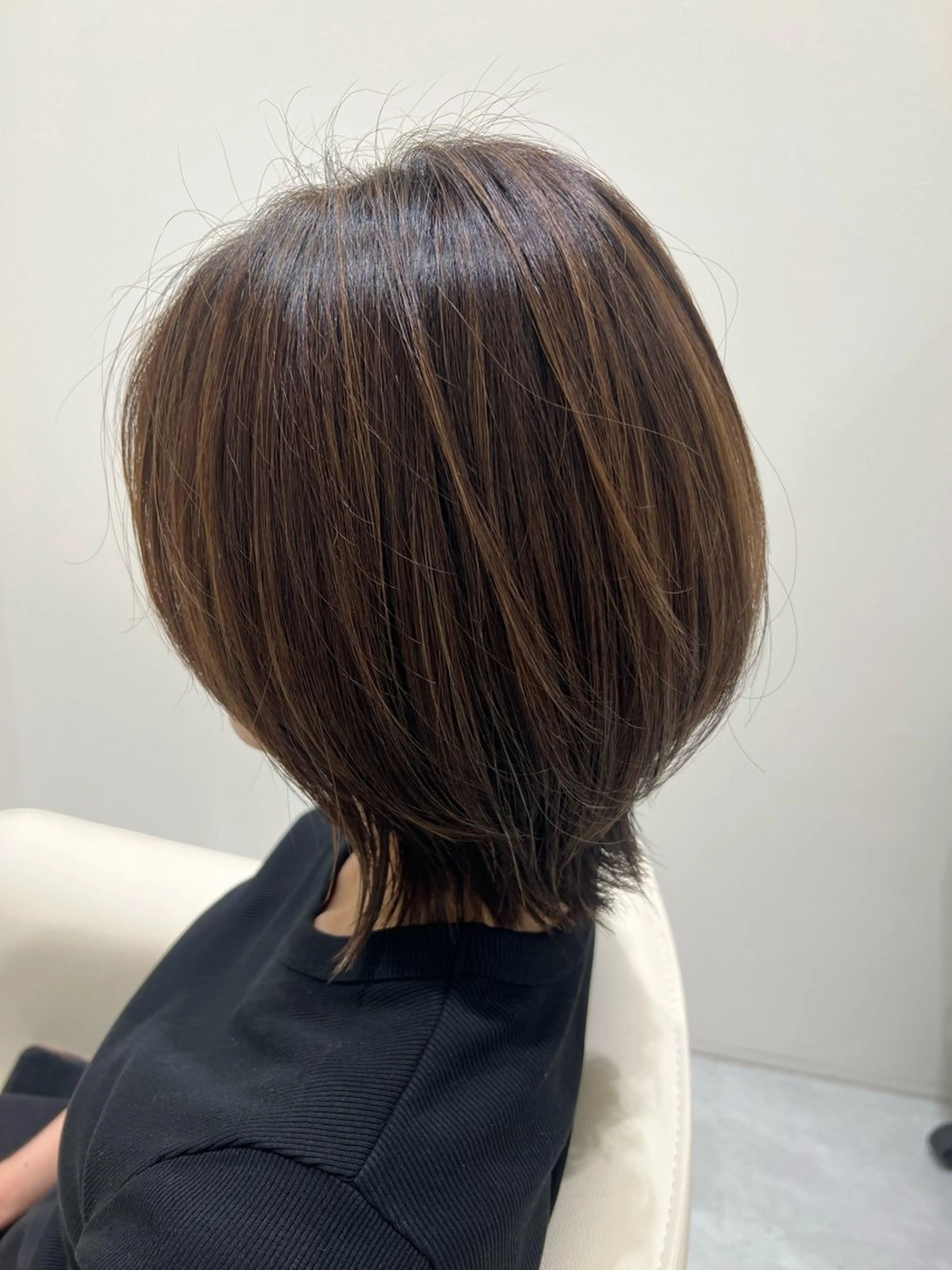 ミディアム カラー デザインカラー ハイライトカラー ハイライト 島袋 太樹のヘアスタイル