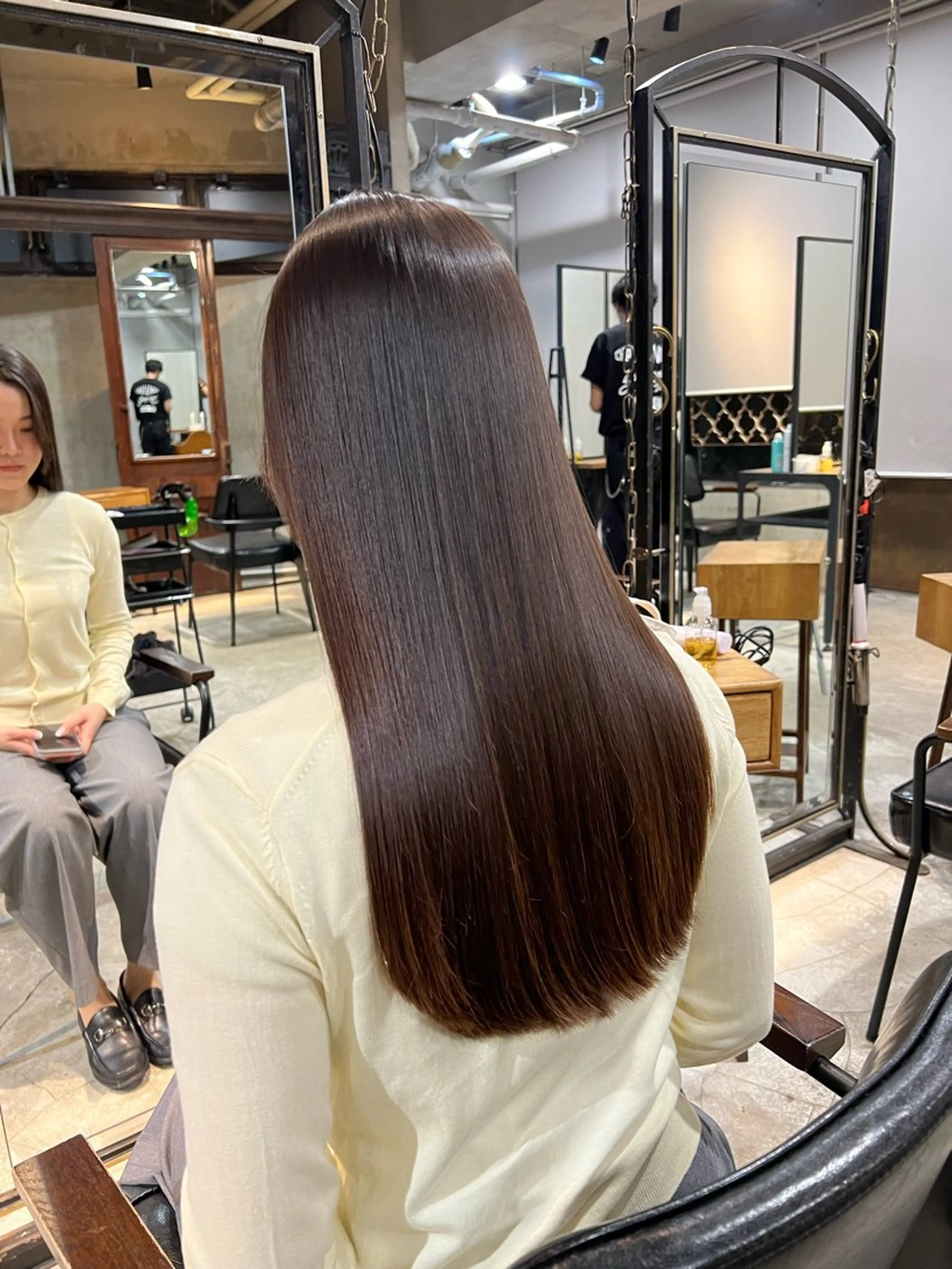 ロング カラー ヘアアレンジ ショートボブ ベージュカラー ブリーチ ブロンド 透明感カラー カット ヘアカラー 縮毛矯正 トリートメント レイヤー/艶髪矯正 🪐takushiのヘアスタイル