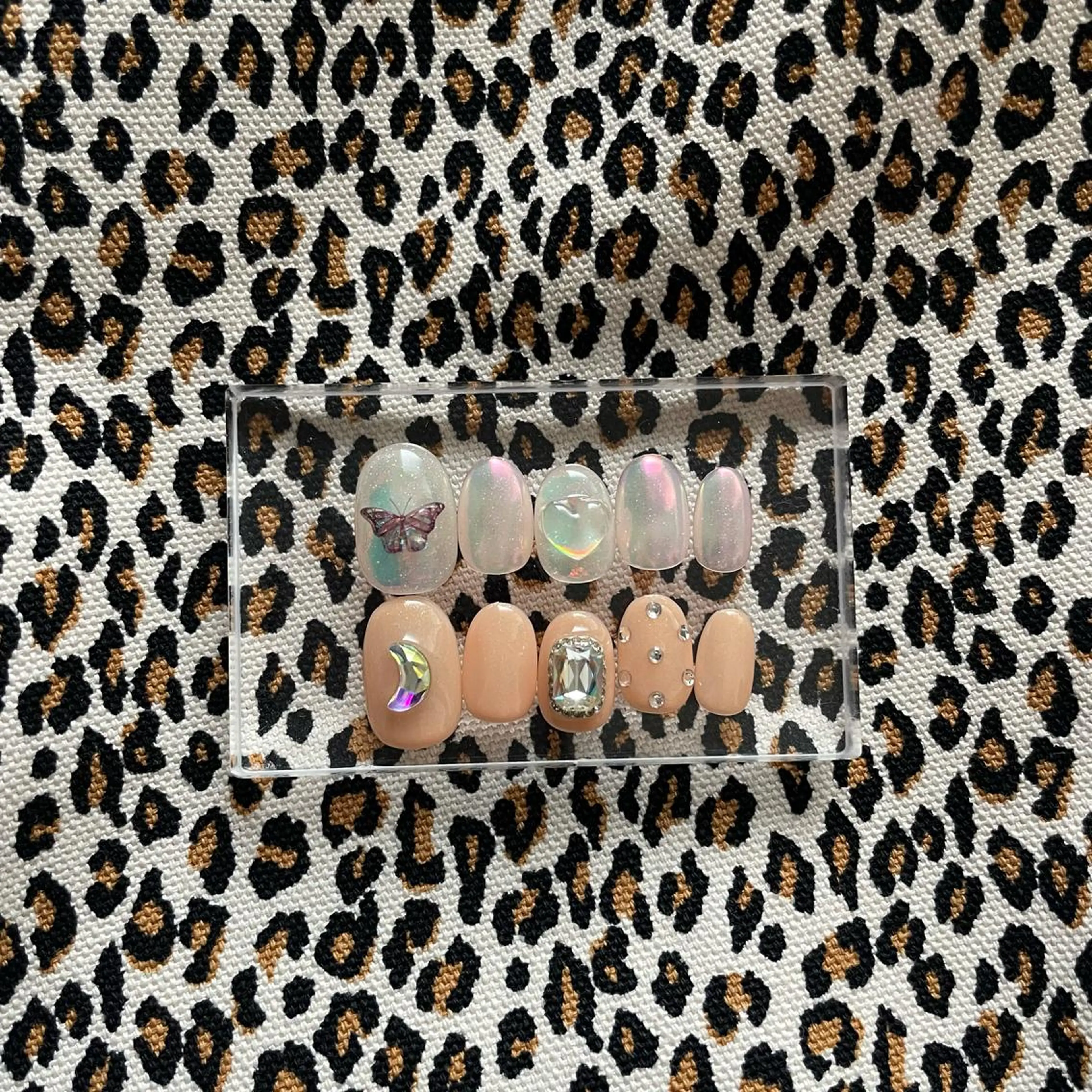 ネイル 氷ネイル・うるうるネイル taro nailのネイルデザイン