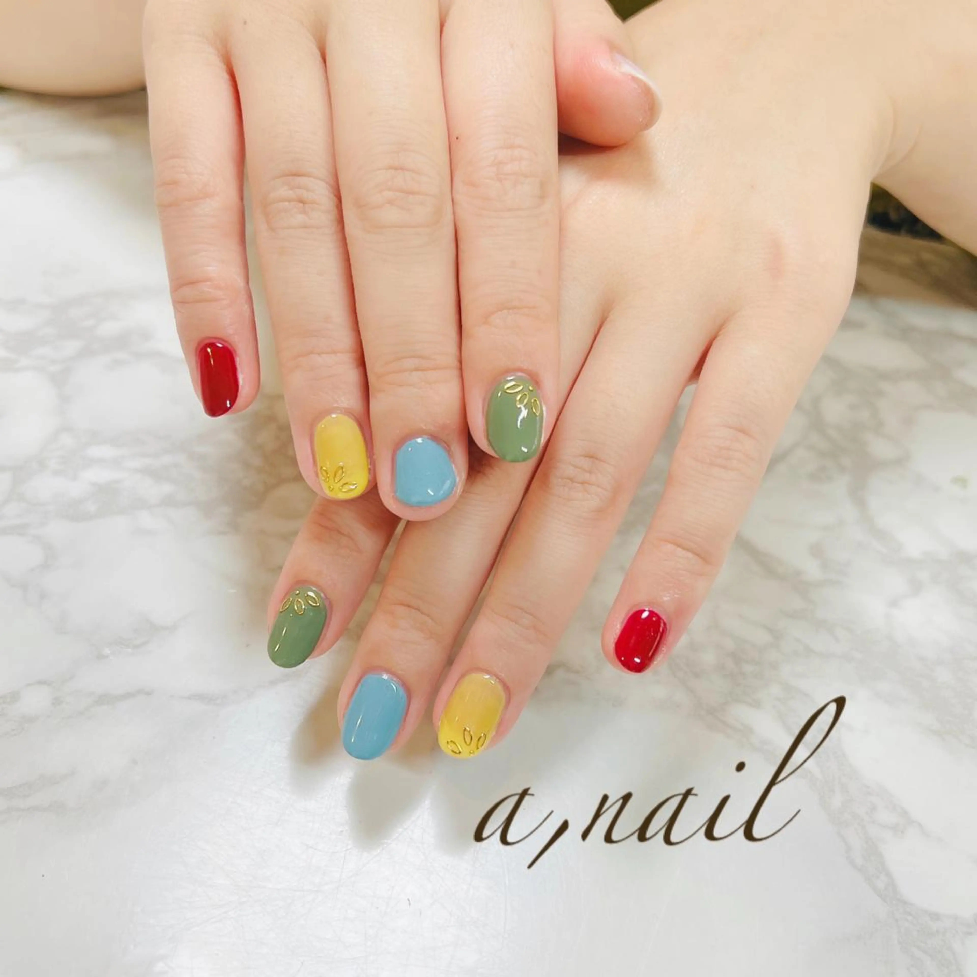 ネイル ジェルネイル グラデーション ワンカラーネイル シンプルネイル ハンドネイル ネイルサロン エーネイルのネイルデザイン