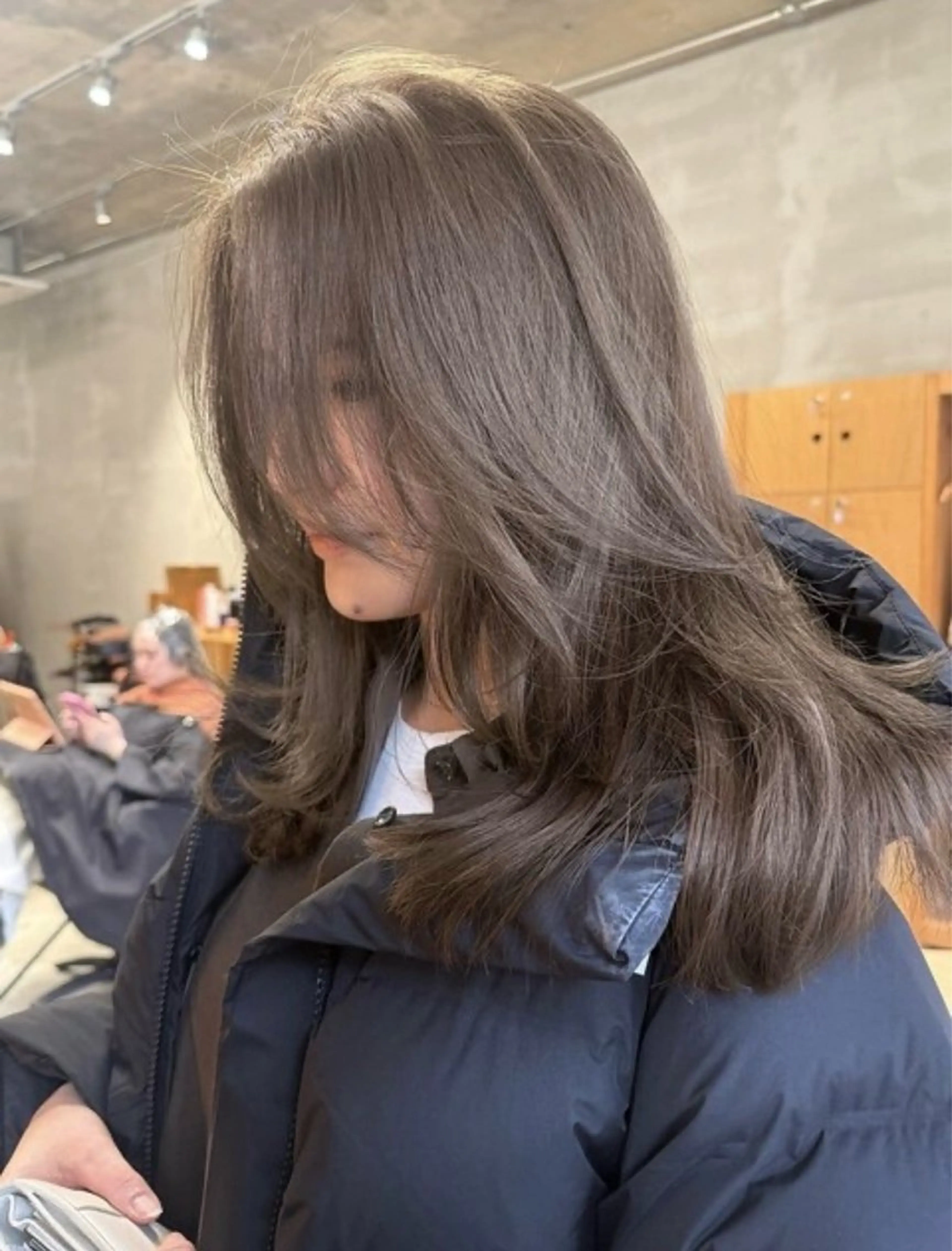 ミディアム カラー 柔らかいオリーブ🍃 カラーNatsumiのヘアスタイル