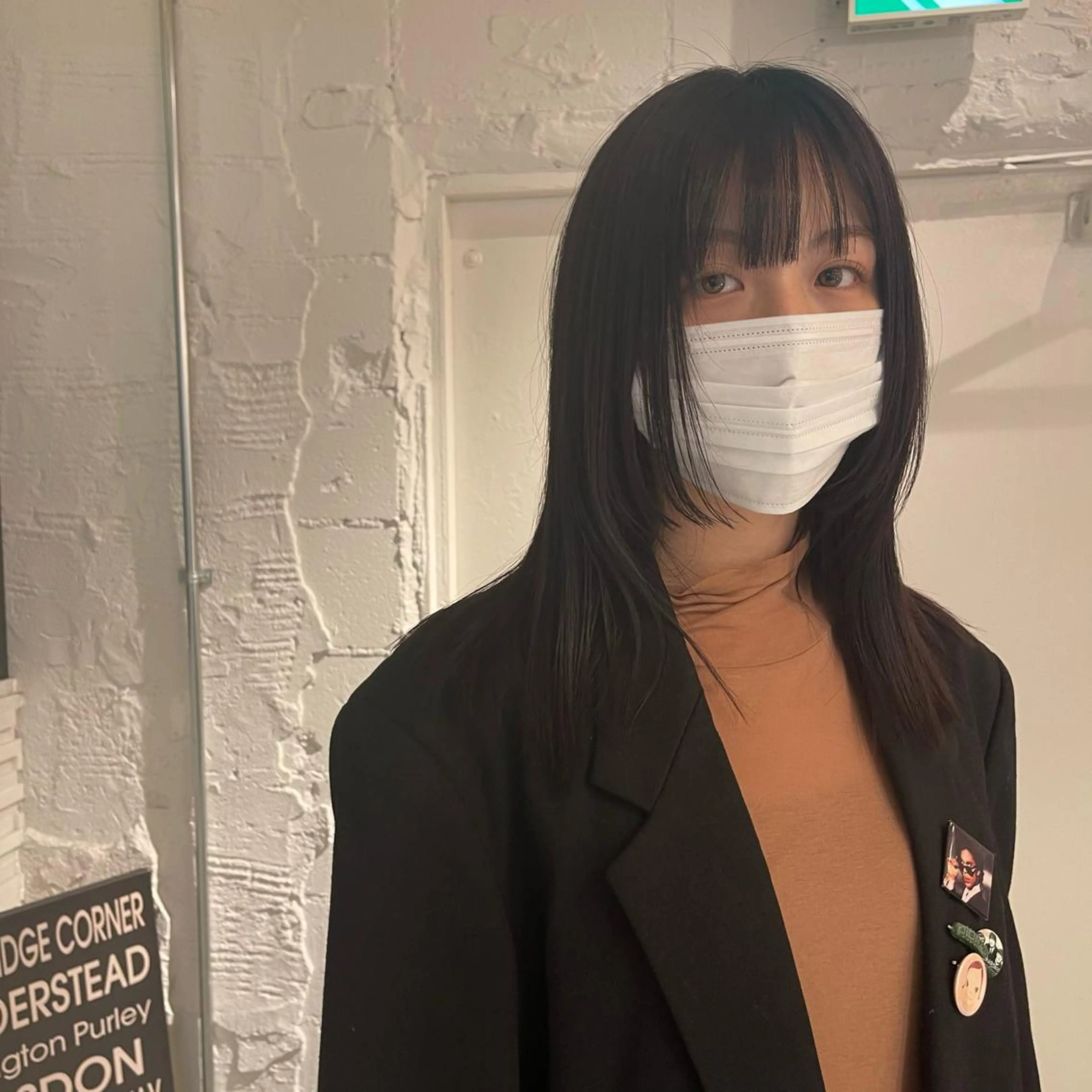 セミロング カラー nameless miichiのヘアスタイル