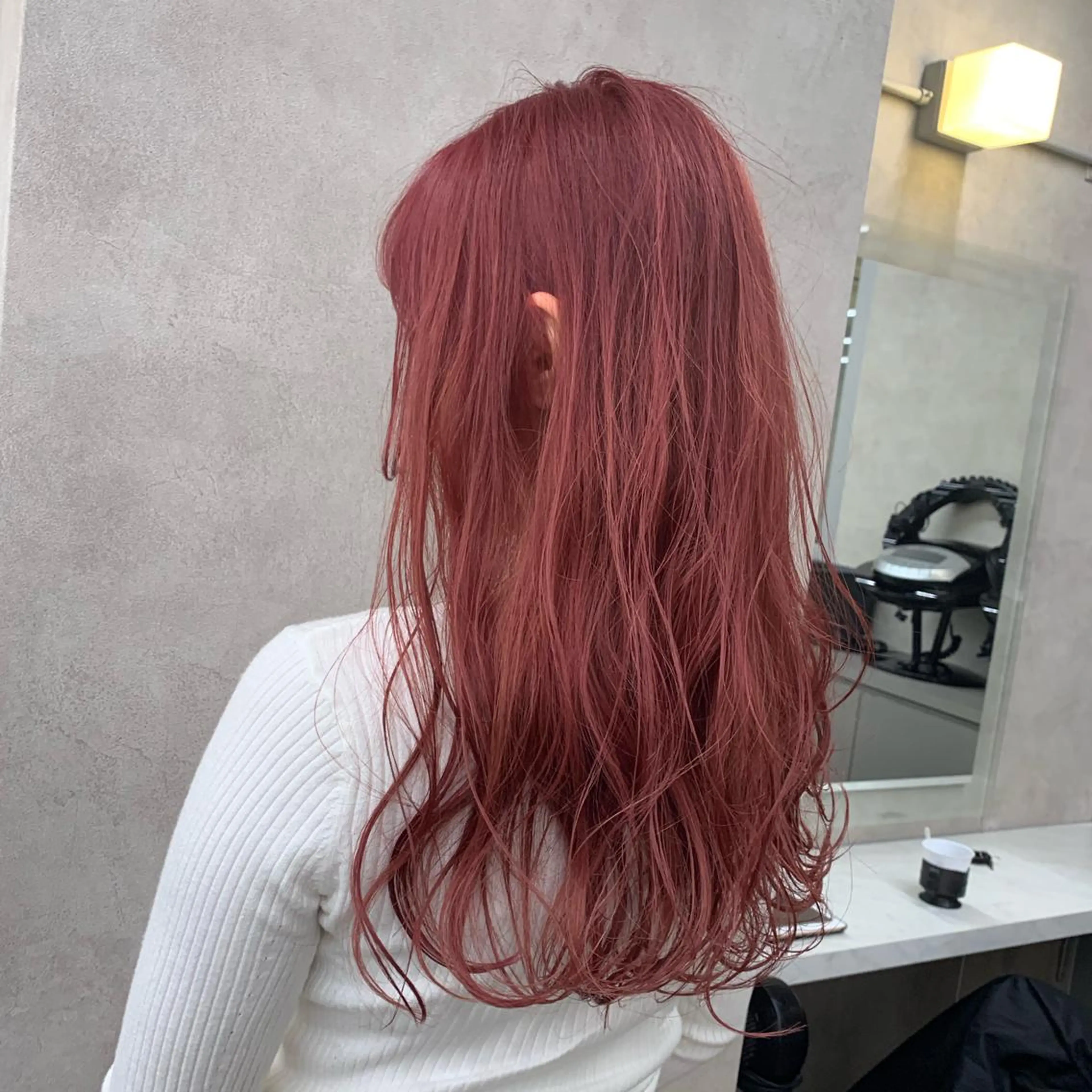 ロング カラー ヘアアレンジ ピンクカラー 美髪矯正/透明感カラ ー🫧YUUKI🫧のヘアスタイル