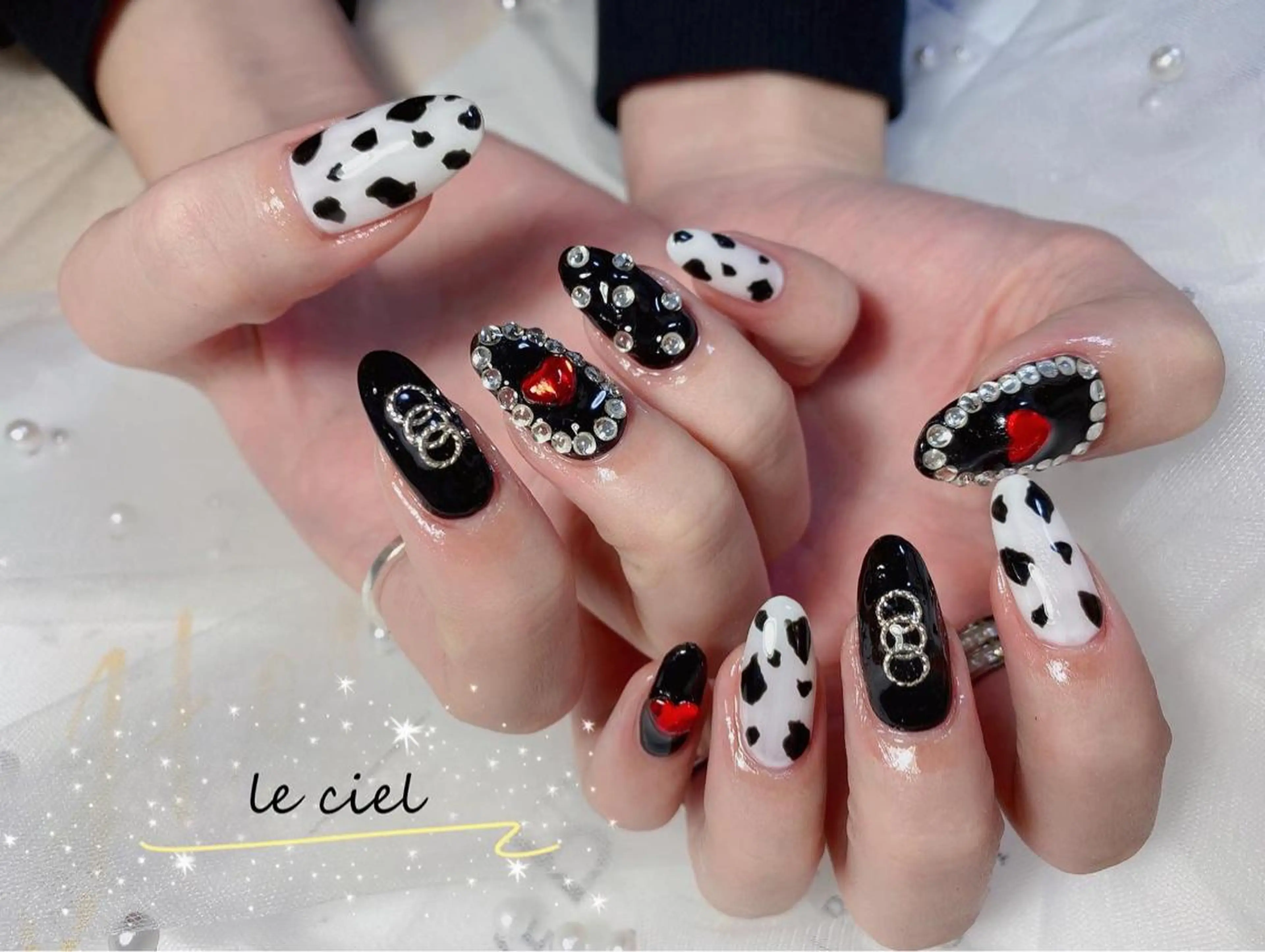 ネイル ジェルネイル ハート 冬ネイル Naka Rieのネイルデザイン