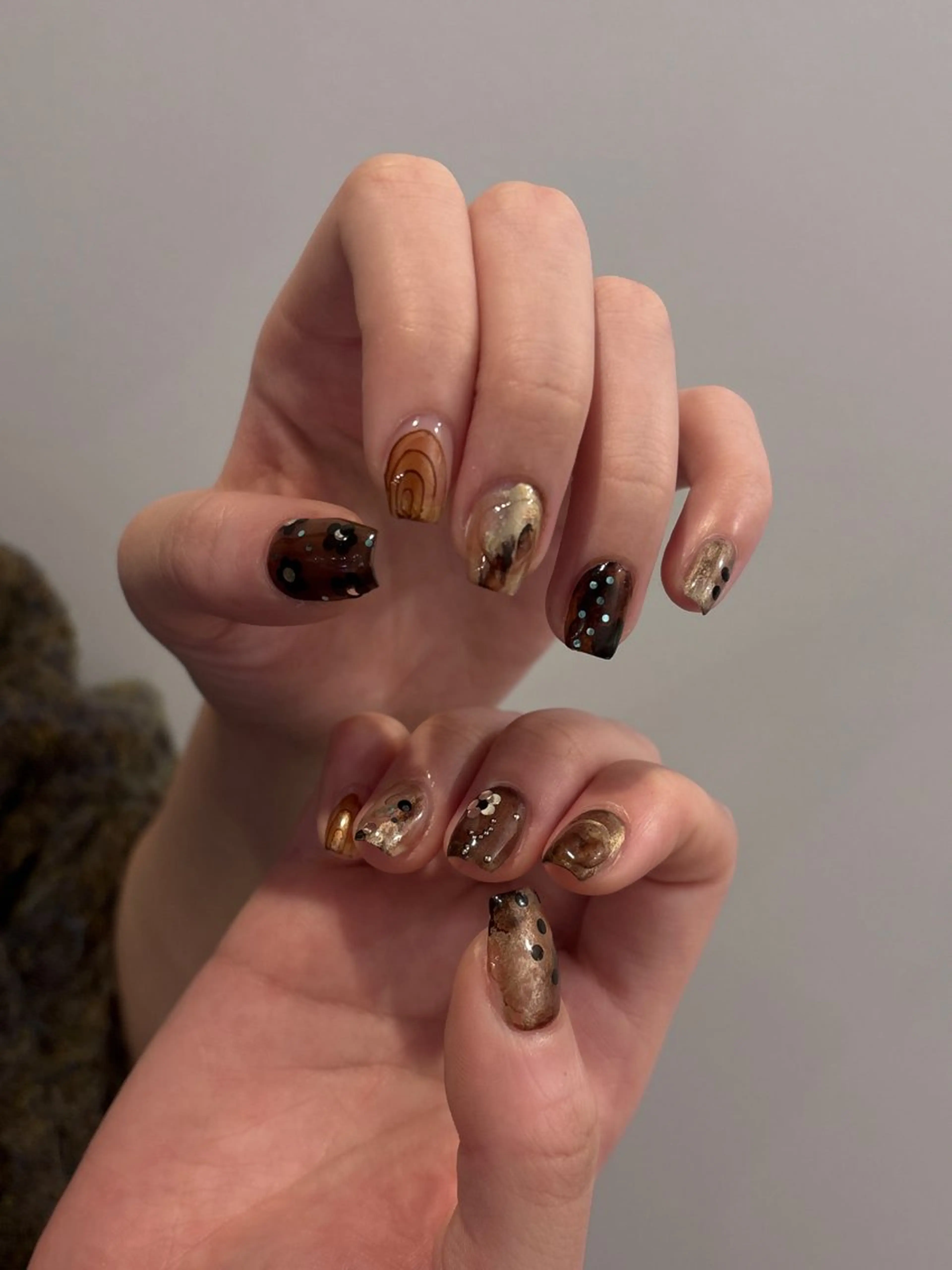 ミディアム Siita Yukiのネイルデザイン