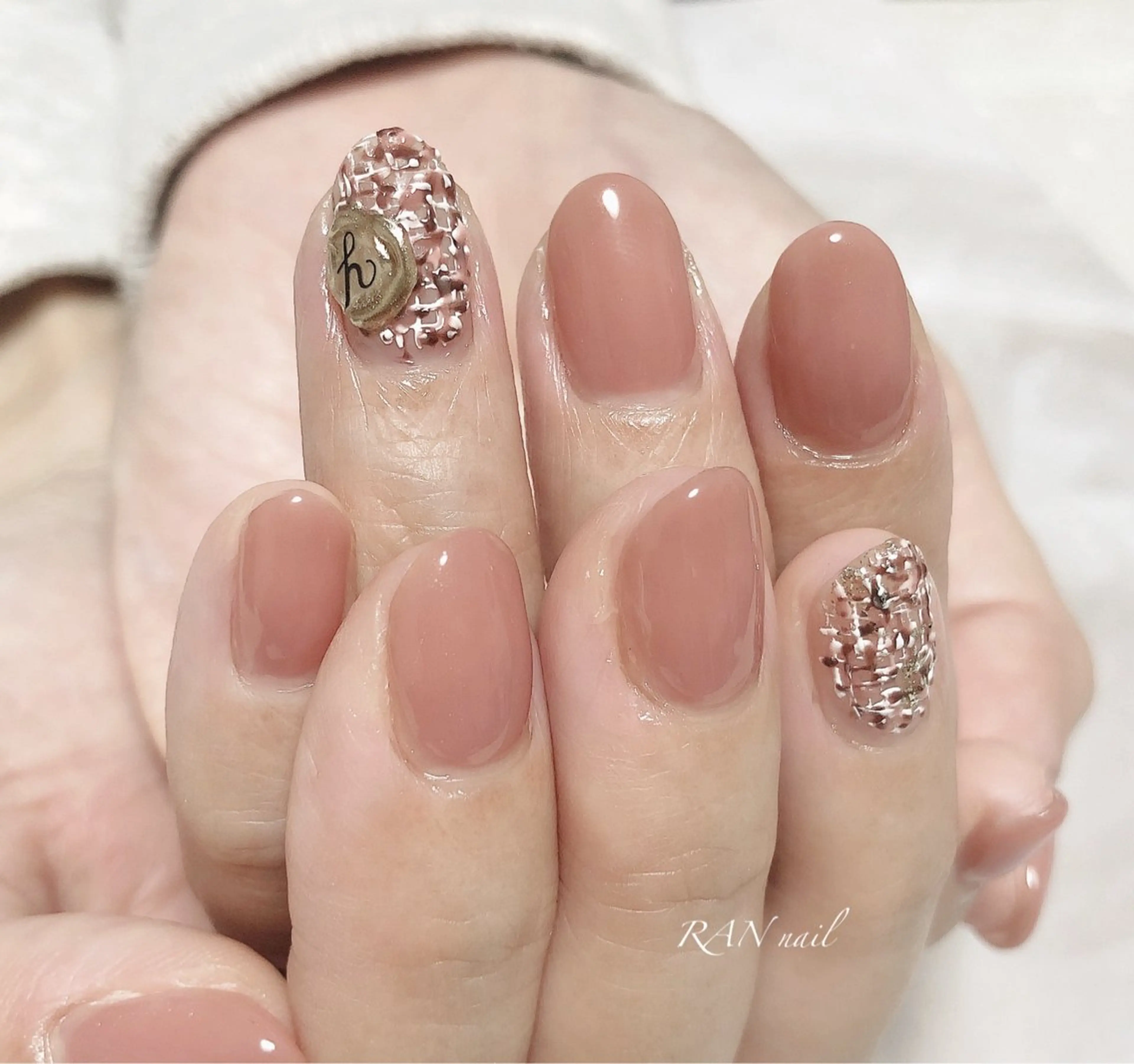 ネイル ニュアンスネイル ピンク ツイードネイル 冬ネイル RAN nailのネイルデザイン