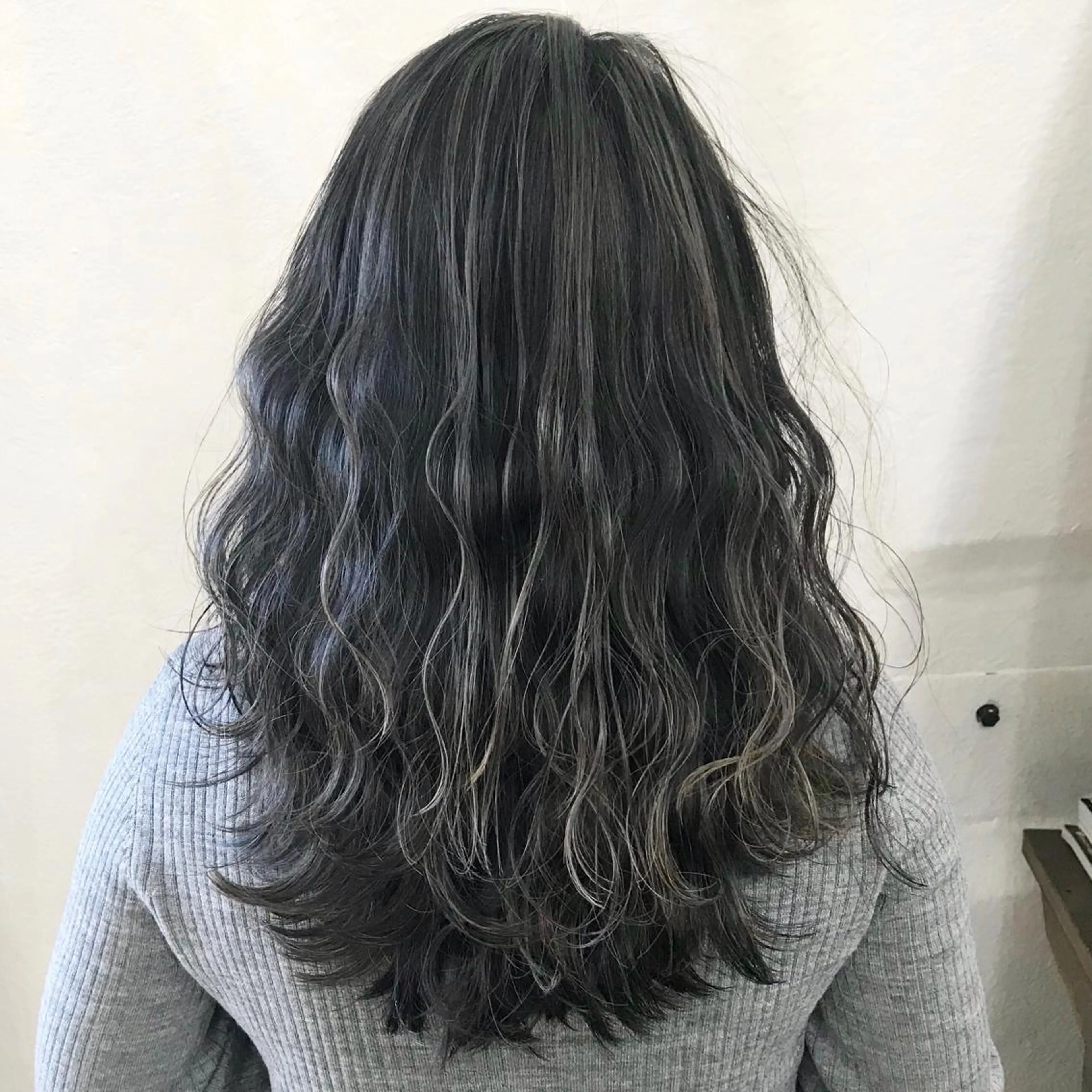 カラー ハイライトカラー K-POP好き美容師 🇰🇷Kai.Yのヘアスタイル