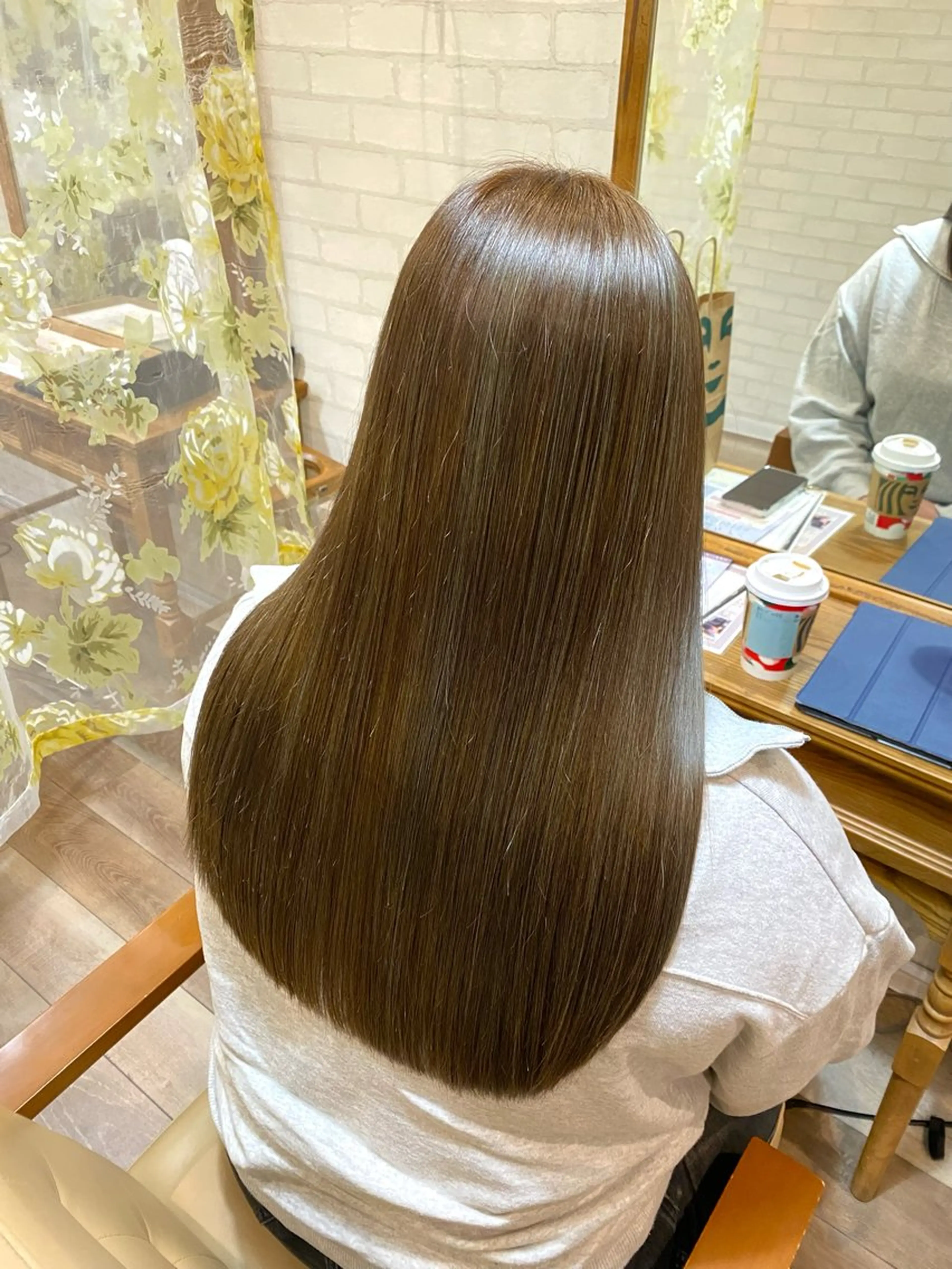 ロング カラー ヘアカラー トリートメント ヘッドスパ Aujuaソムリエ 🎨‎♡HARUのヘアスタイル