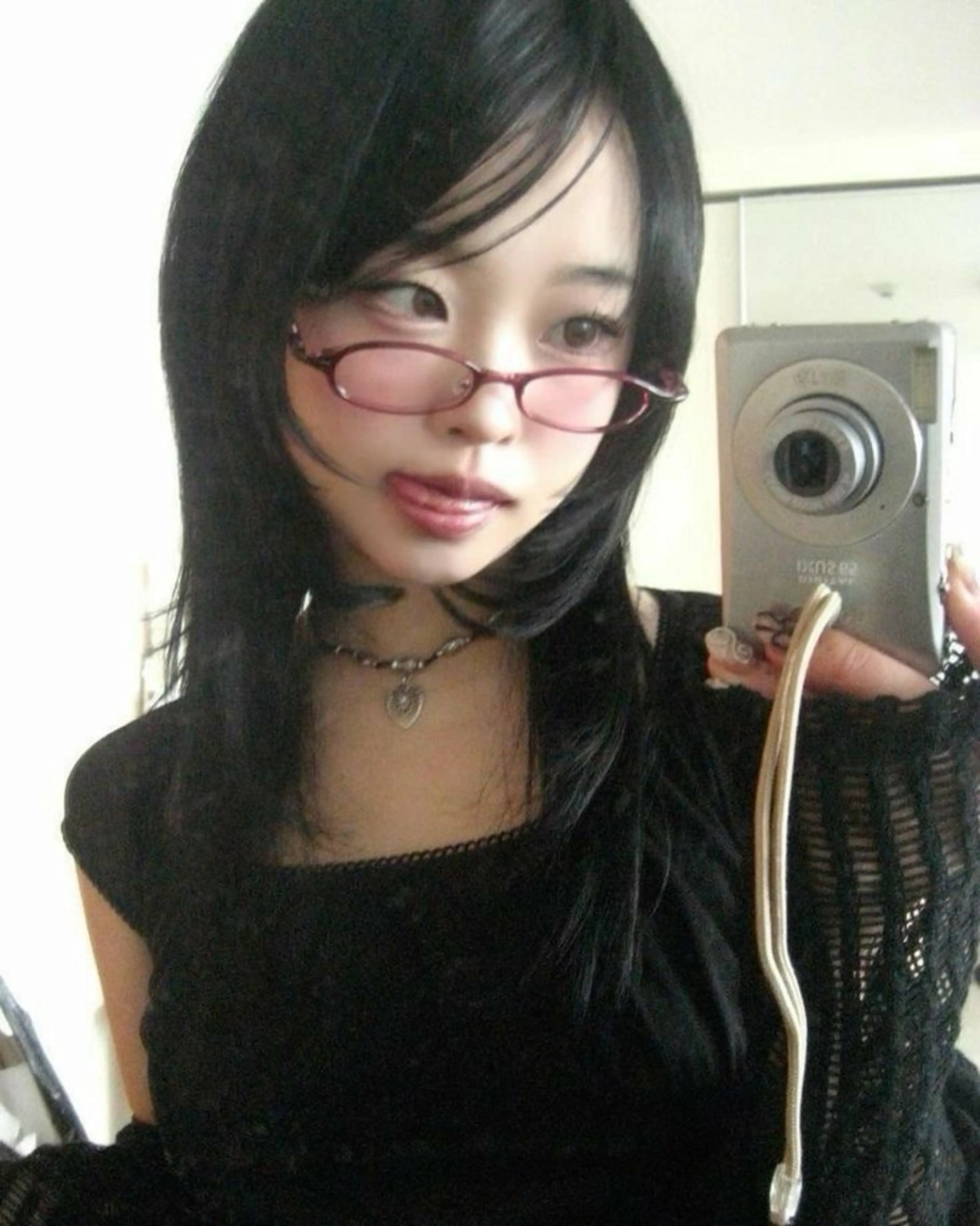 ロング りね🪐名古屋 /レイヤーカットのヘアスタイル