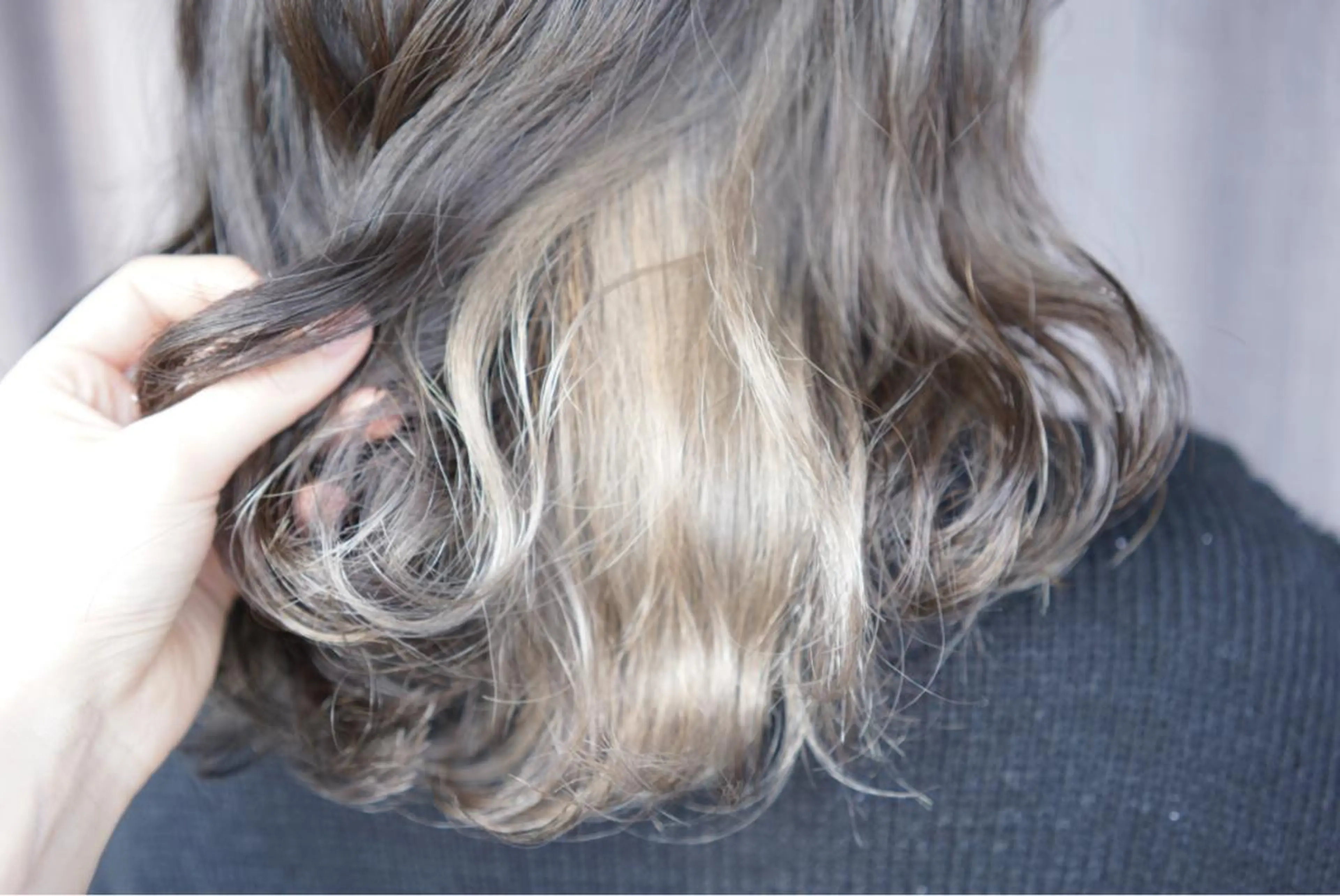 ミディアム カラー ブリーチ インナーカラー ヘアカラー トリートメント ハイトーン/レイヤー /ケアブリーチ石川治のヘアスタイル