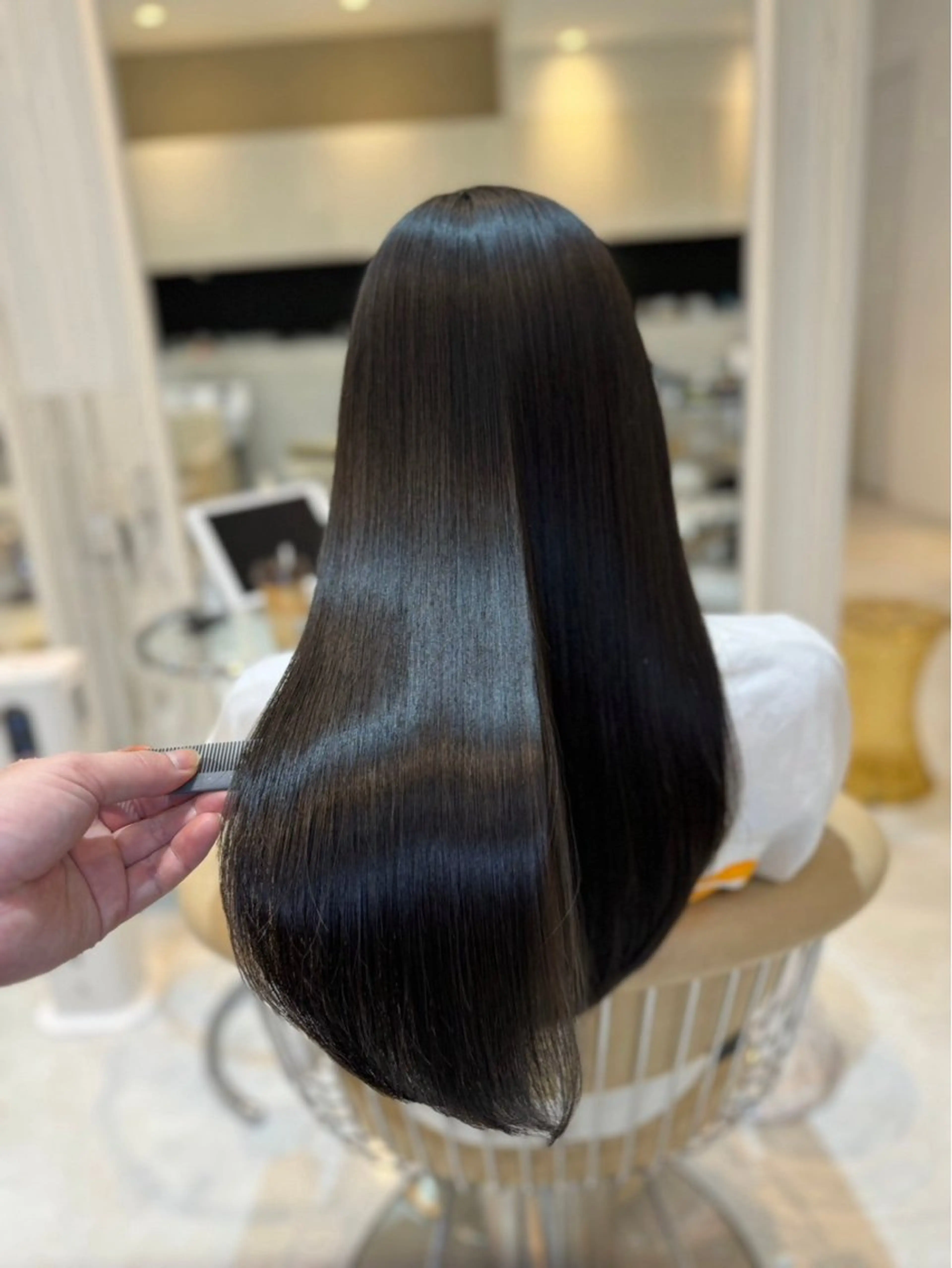 セミロング カラー パーマ ヘアアレンジ 縮毛矯正 トリートメント Watai 艶髪 當間 大知のヘアスタイル