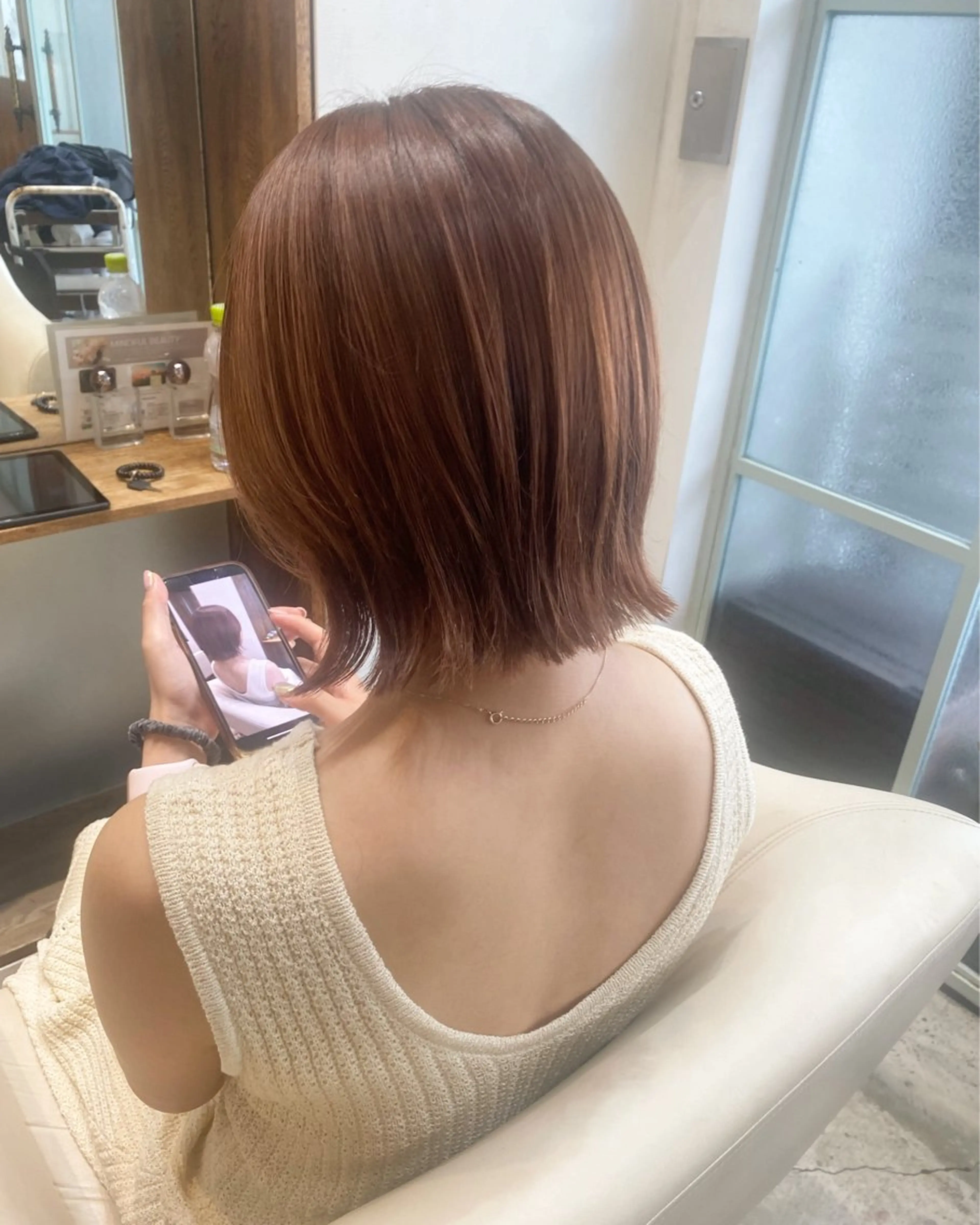 ショート ボブレイヤー ボブ レイヤーカット 鈴木 奈波のヘアスタイル