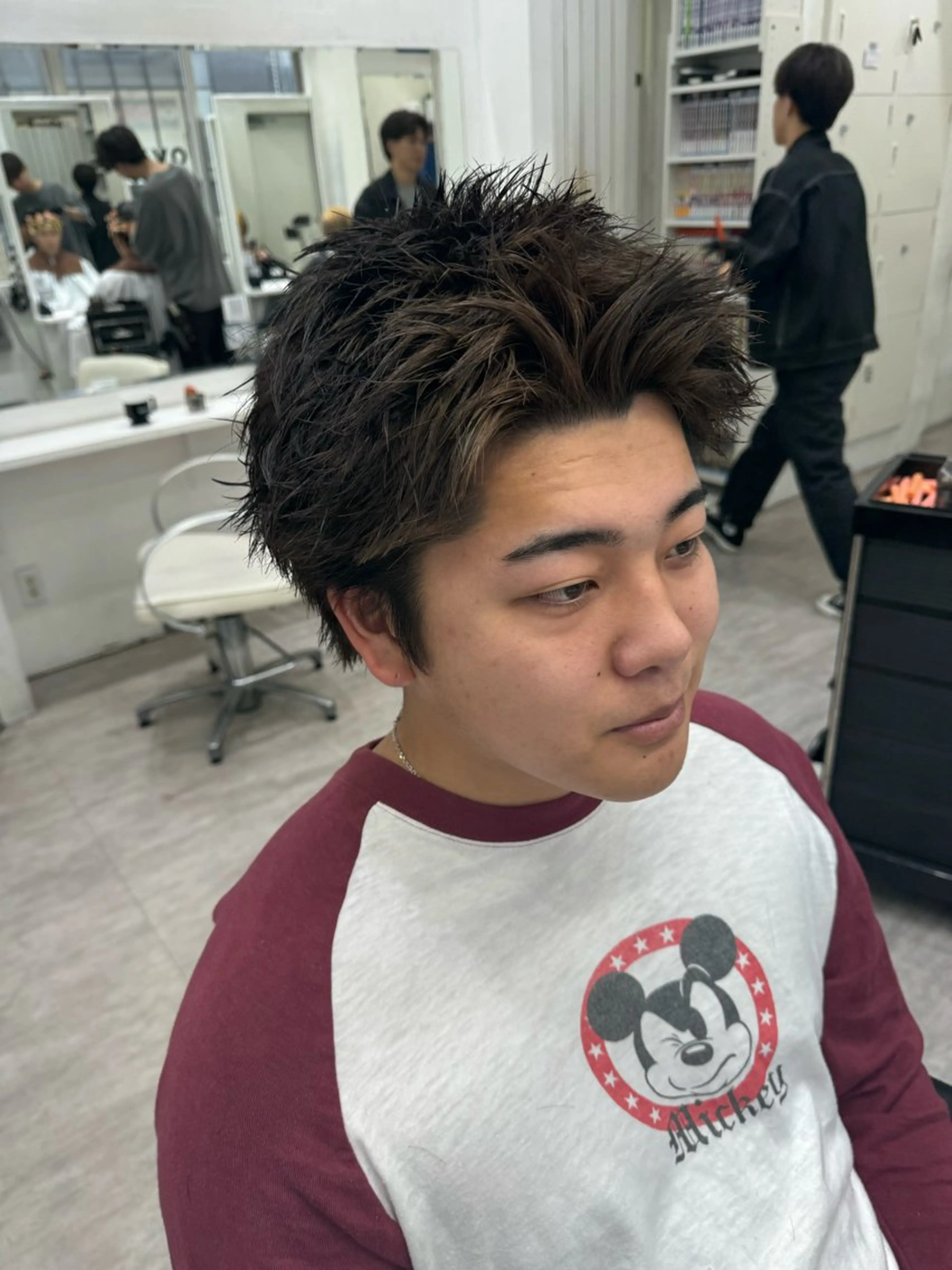 ショート メンズ カット トリートメント ヘアセット メンズ専門美容師店長 💈高橋和真💈のヘアスタイル