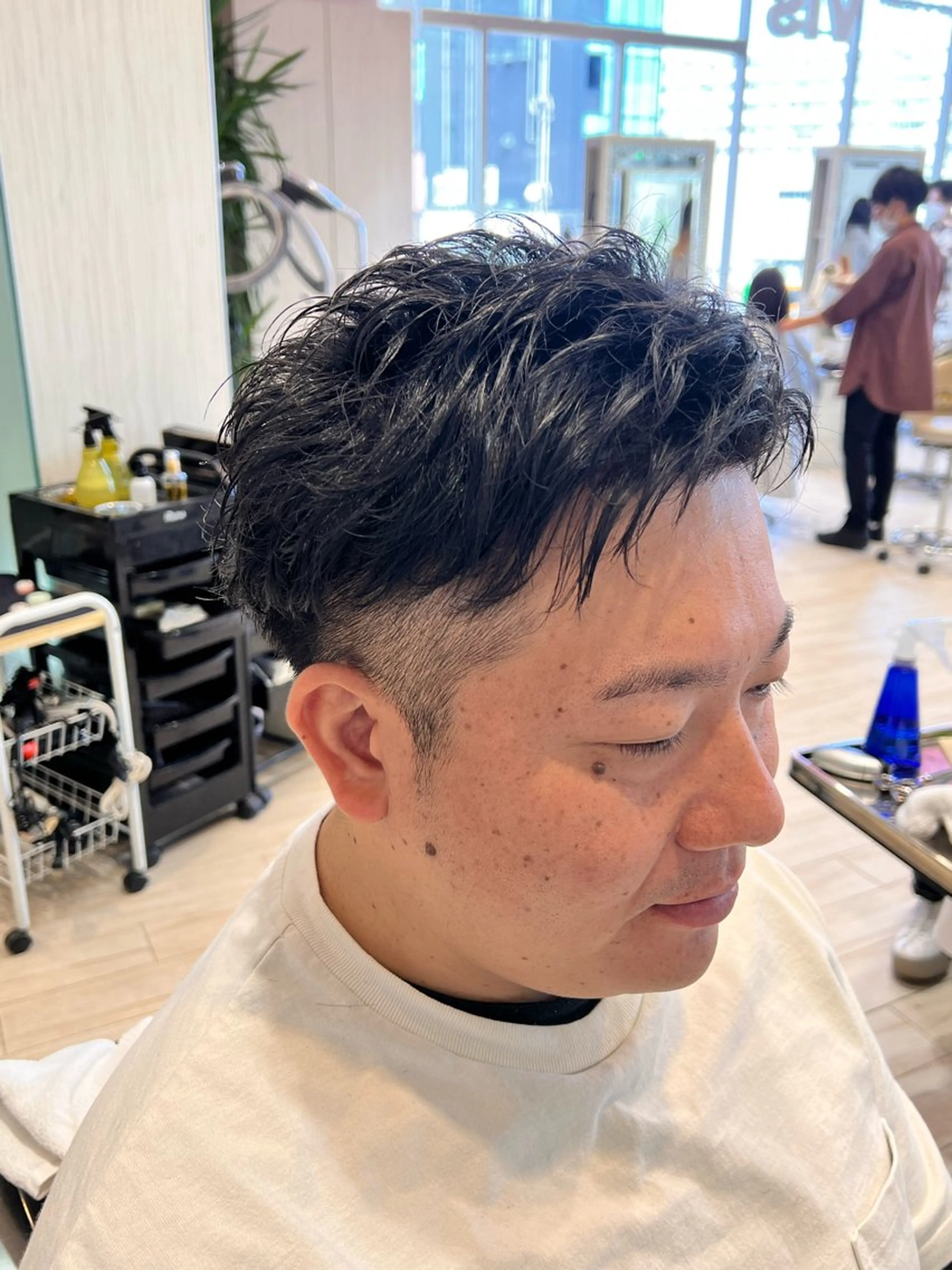 ショート レイヤーカット ショートヘア カット メンズ特化☝️添田 好恵のヘアスタイル