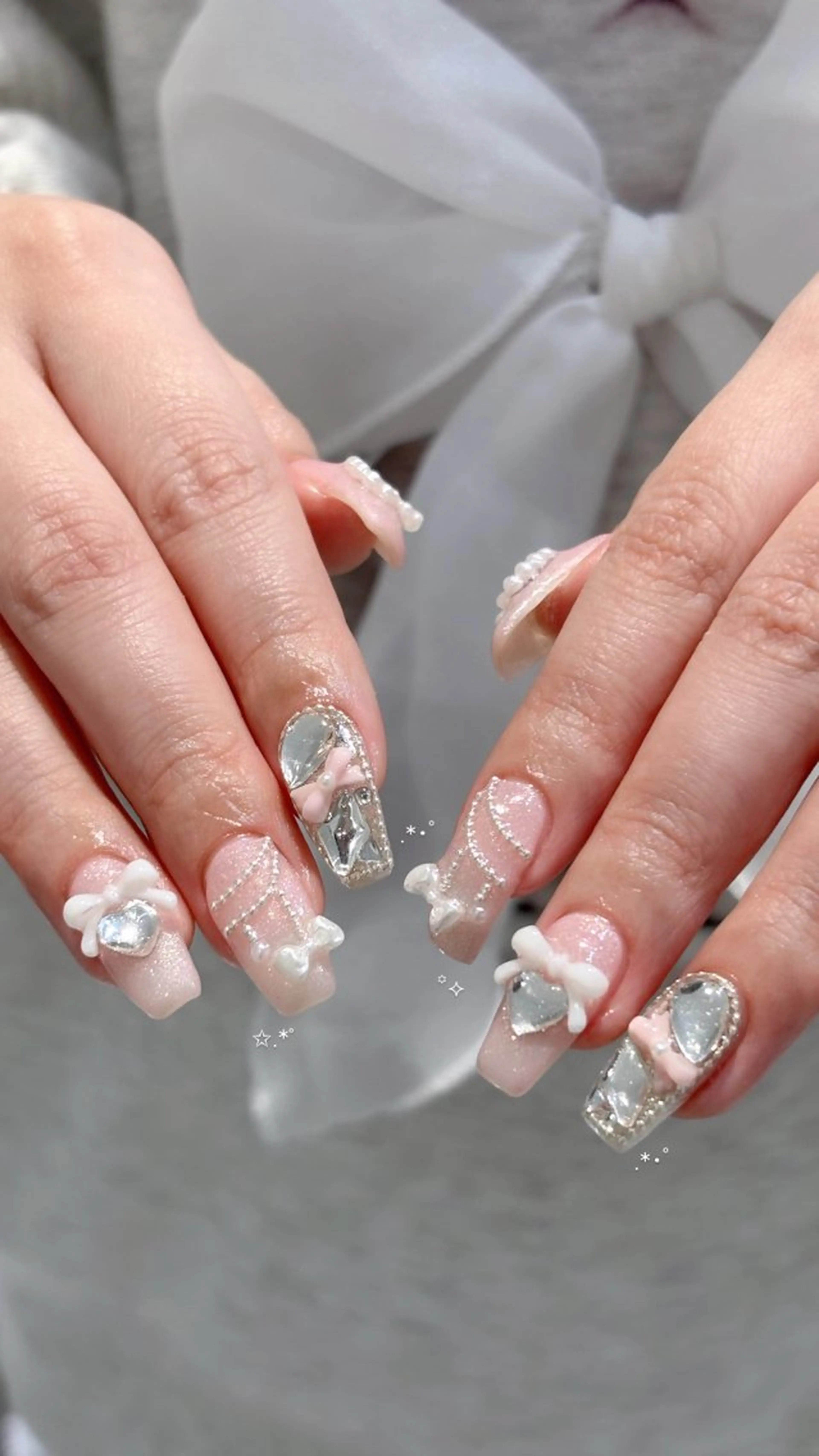 ネイル ハンドネイル 🩰ミキ/韓国♡ 大人girlyネイルのネイルデザイン