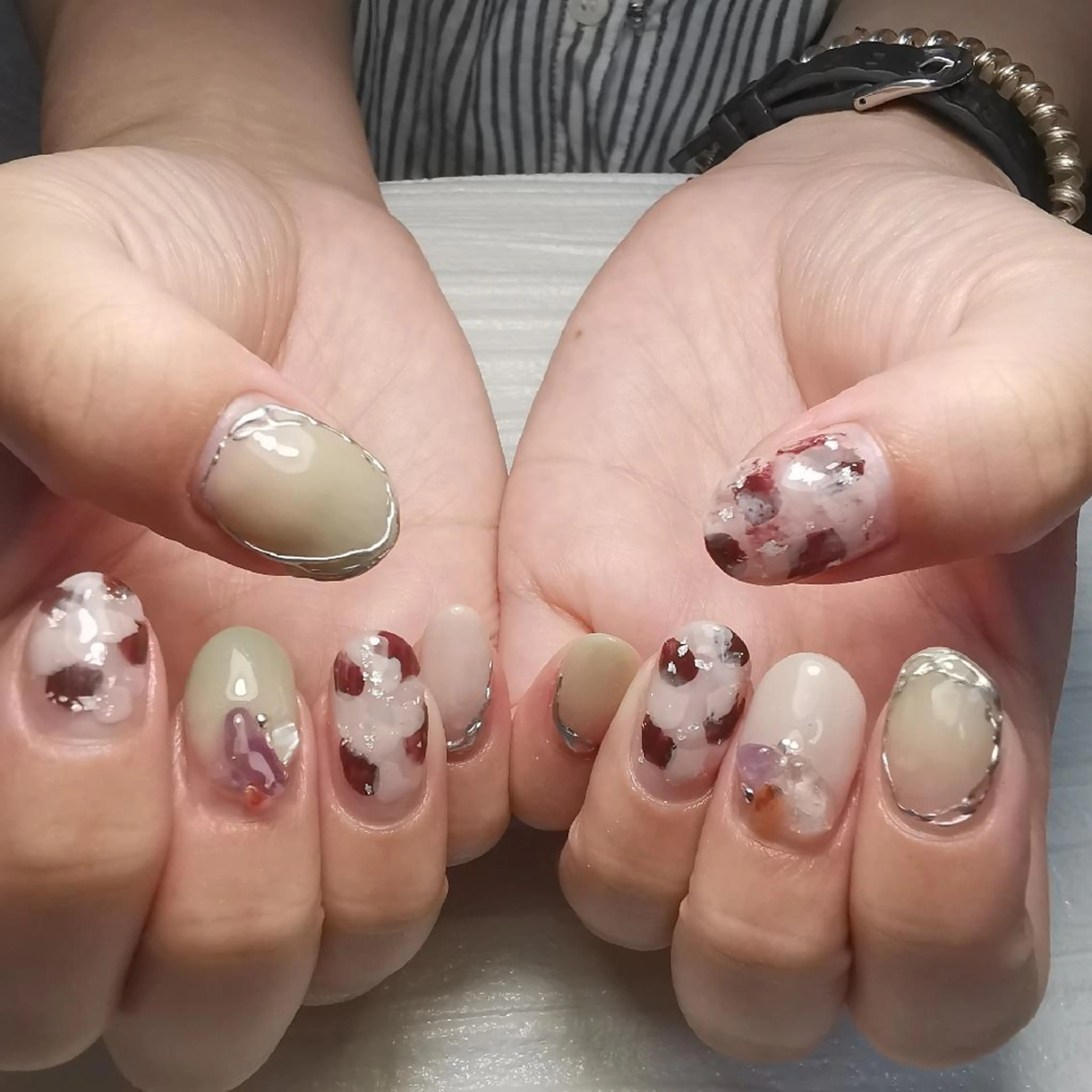 ネイル 持ち込み ハンドネイル reve あやののネイルデザイン