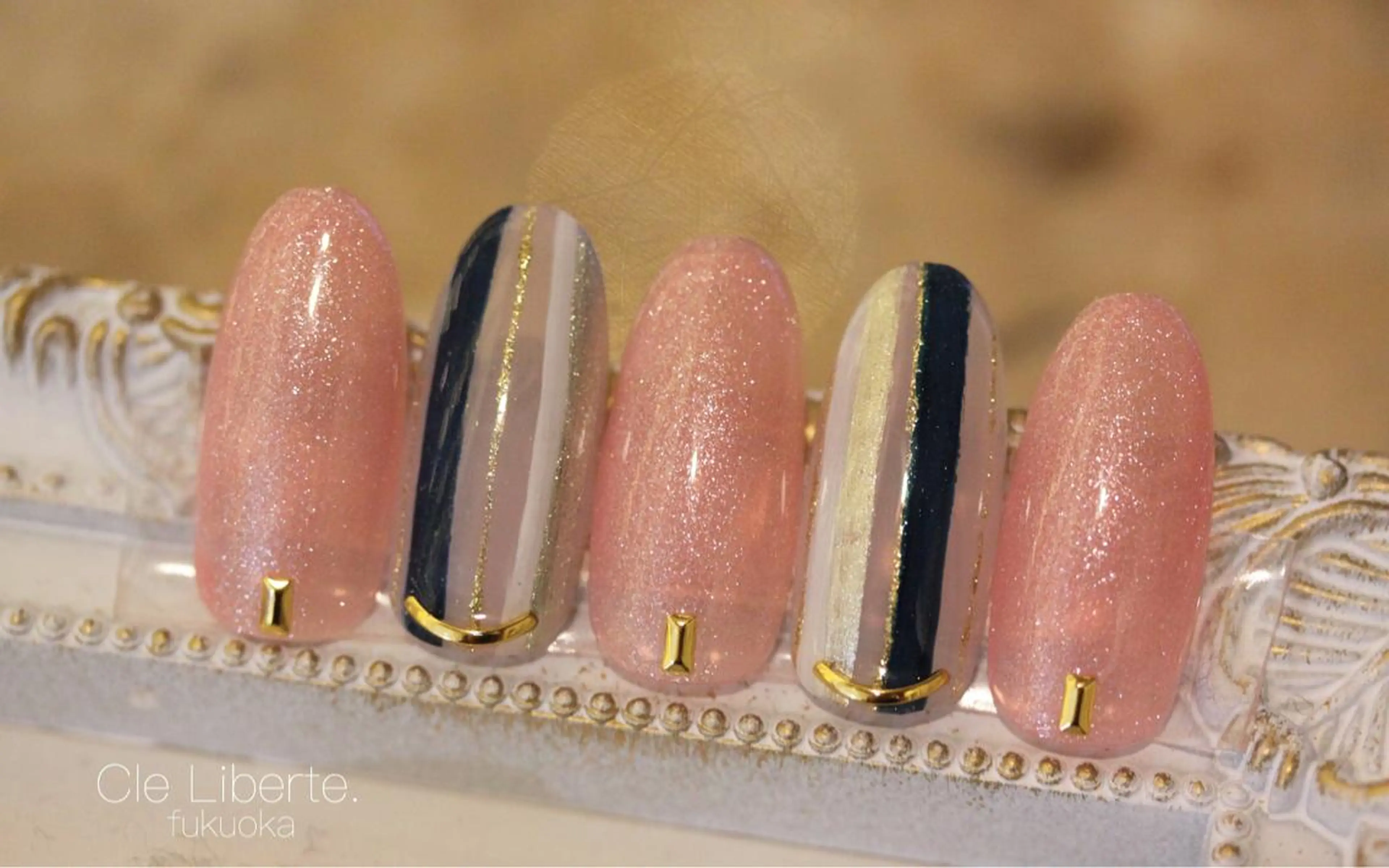 ネイル アートネイル フットネイル フレンチネイル スカルプネイル シンプルネイル Elio 国泰寺のネイルデザイン