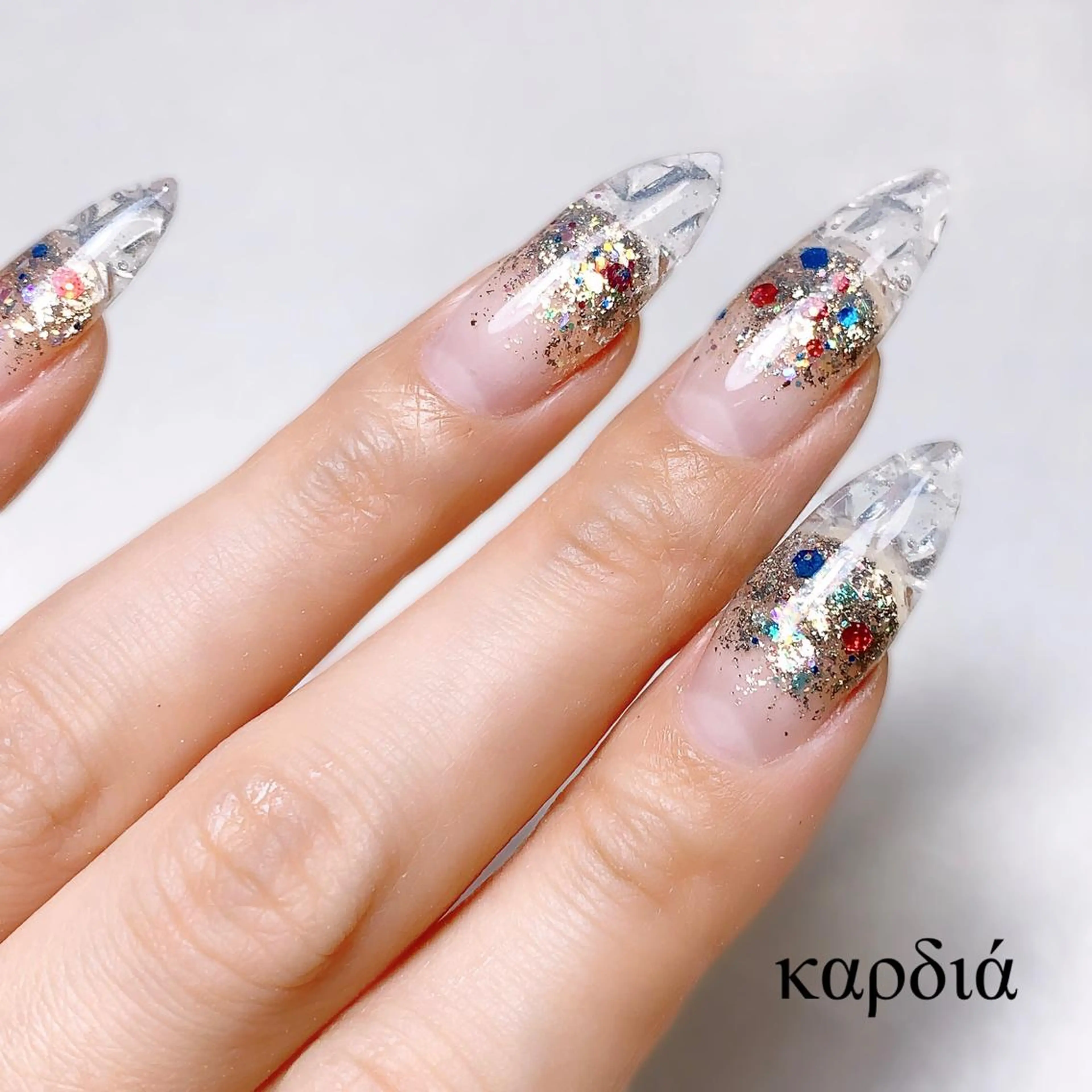 ネイル καρδιά -ｶﾙﾃﾞｨｱ-のネイルデザイン