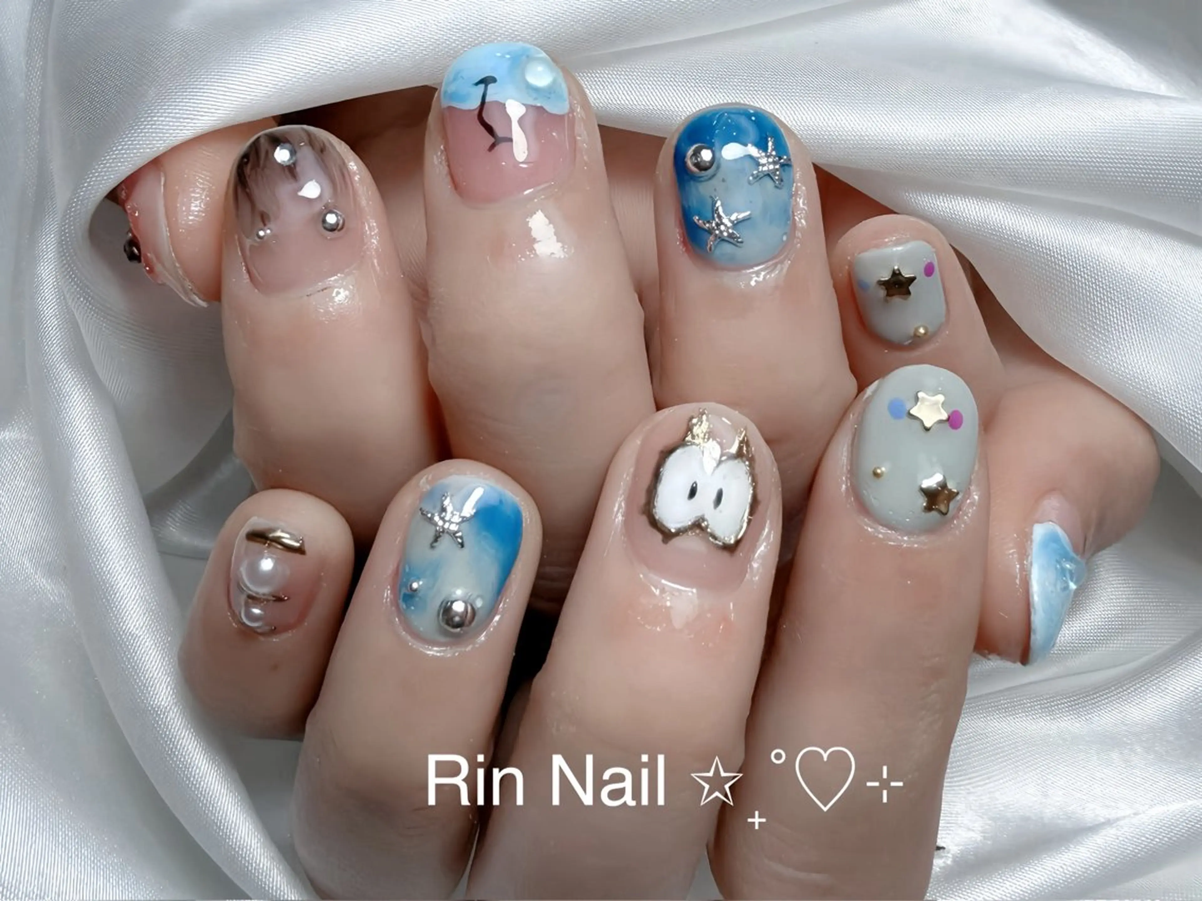ネイル チークネイル フラッシュネイル フラワーネイル フットネイル ジェルネイル ハンドネイル Rin Nail Shinokuboのネイルデザイン