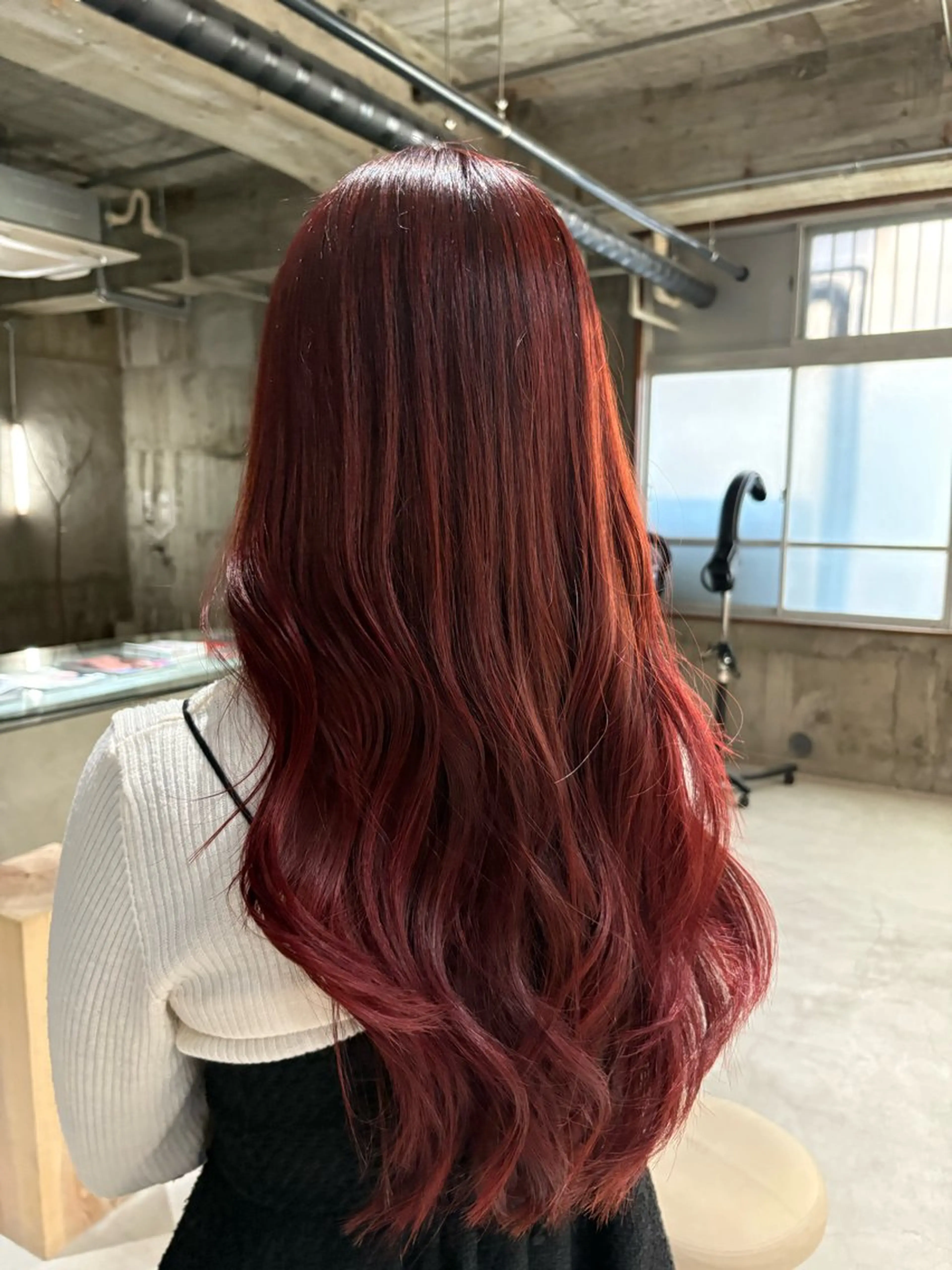 ロング カラー 黒髪 ダブルカラー カット ヘアカラー 玉置 七海のヘアスタイル