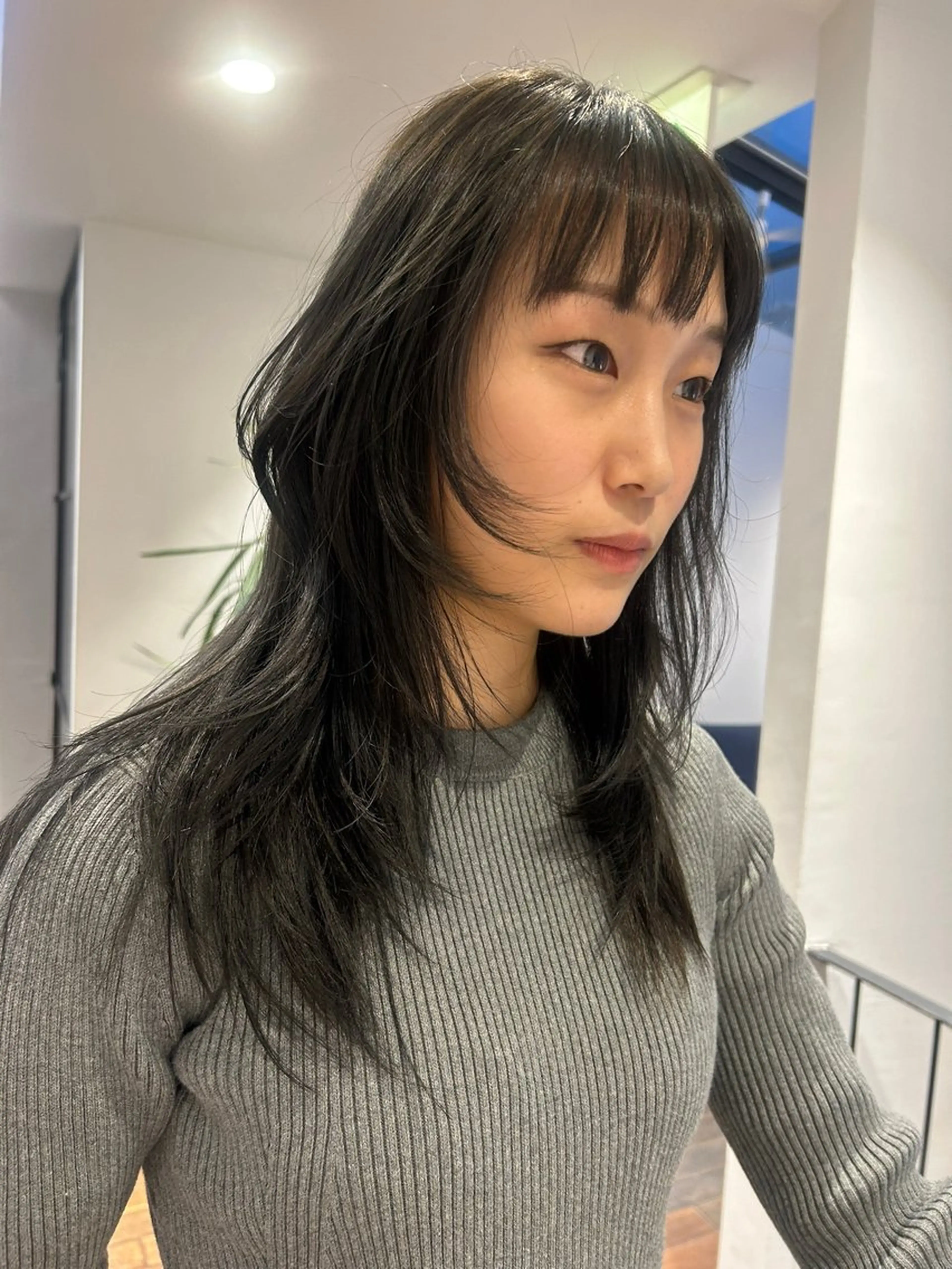 ミディアム カラー パーマ カット ヘアカラー レイヤー/透明感/ ブリーチなし/わかなのヘアスタイル