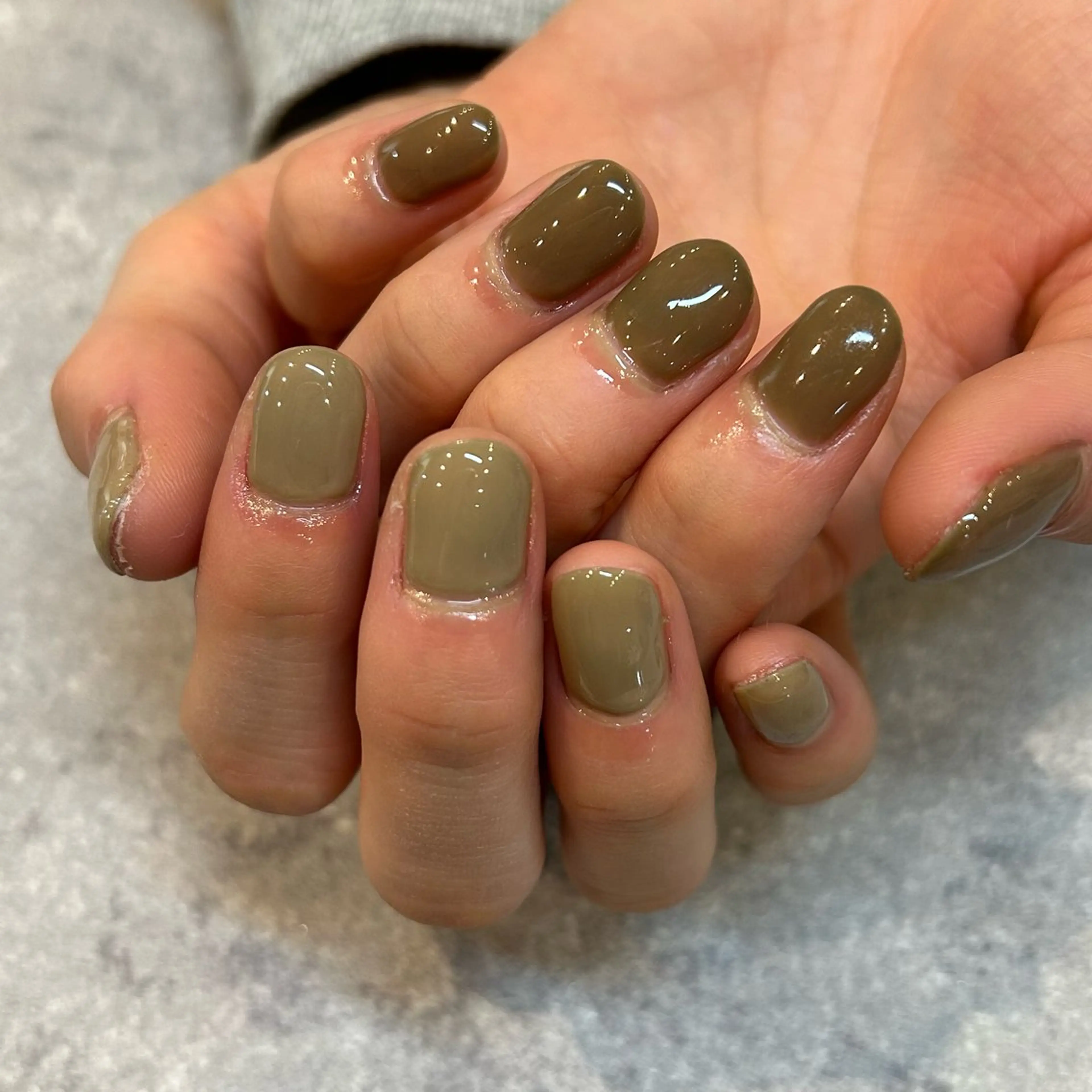 ネイル ハンドネイル EmaNail 🧸Momokaのネイルデザイン