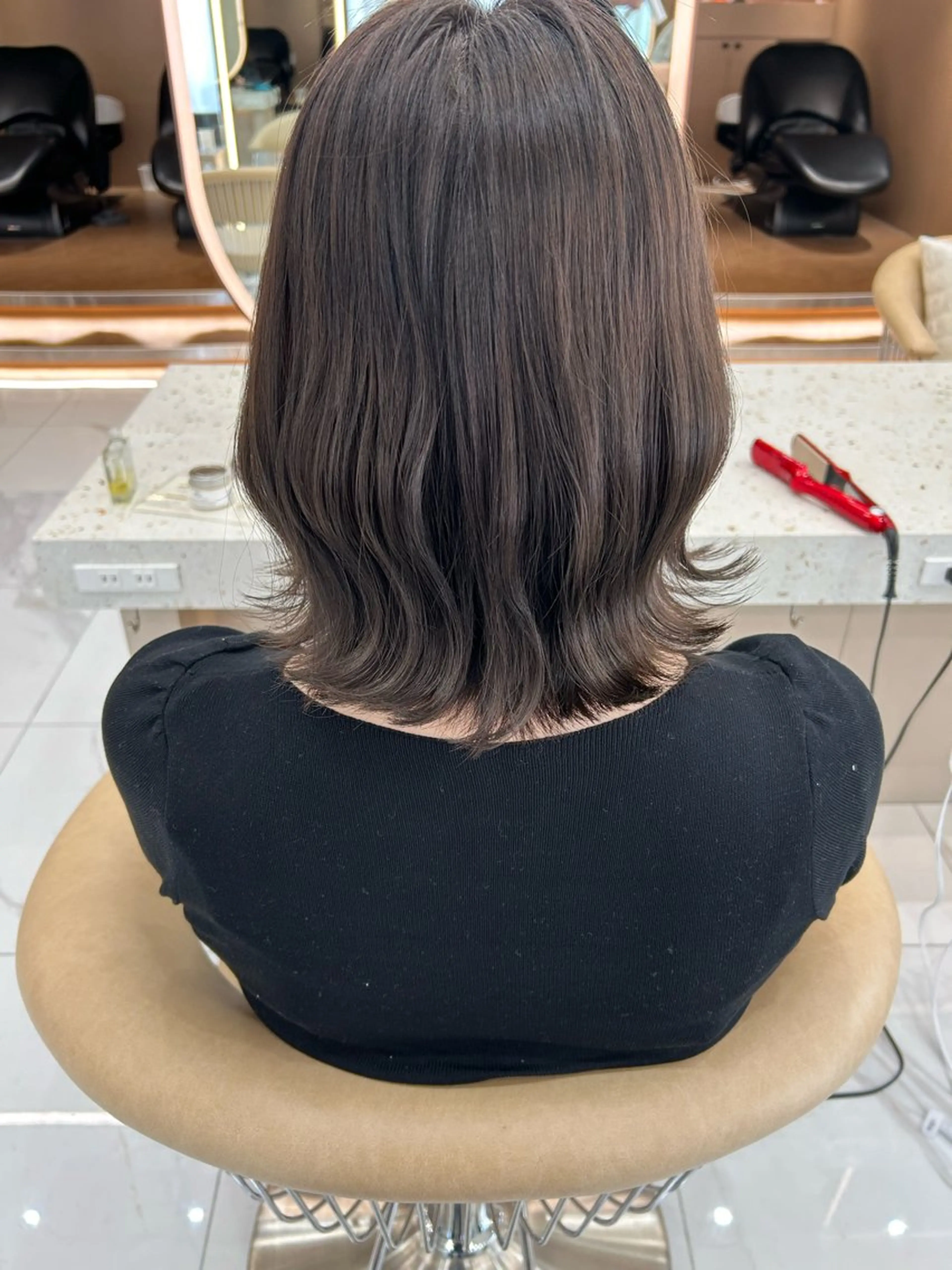 ミディアム 斎藤 悠人のヘアスタイル