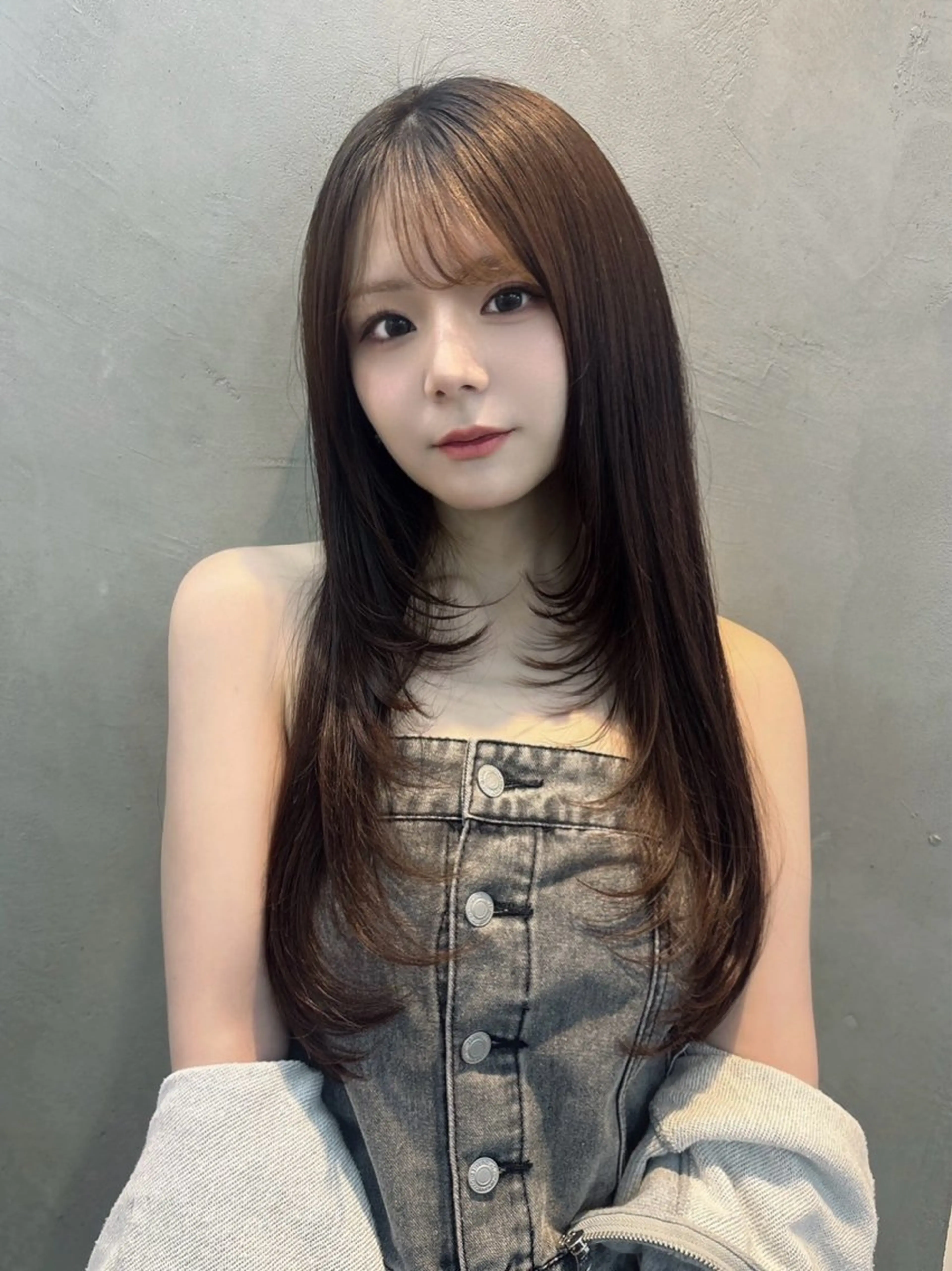 ロング カット ハイトーン/レイヤ ーTENSHOのヘアスタイル