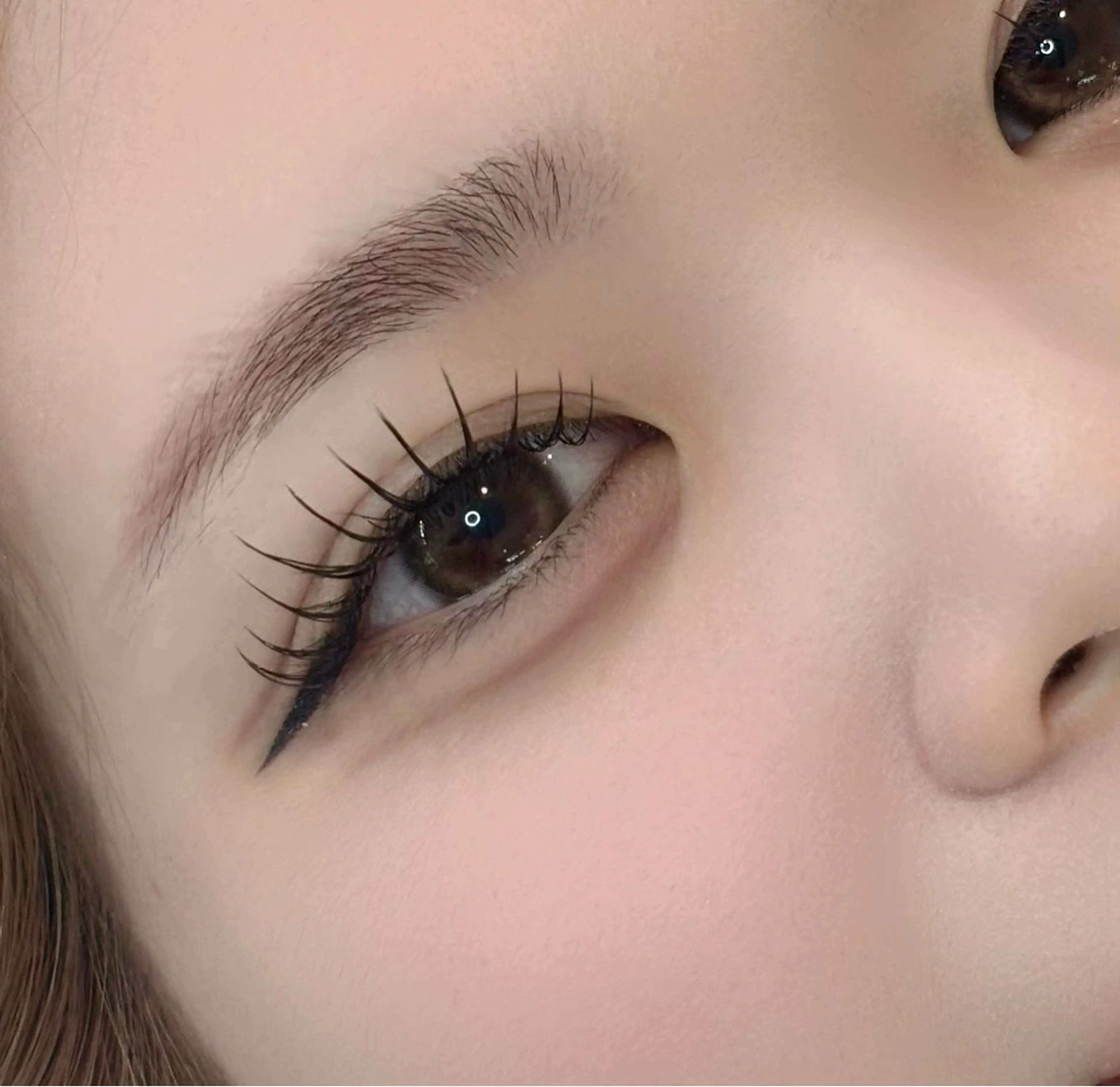 マツエク・マツパ 束感まつ毛 フラットラッシュ 韓国風マツエク ナチュラル パリジェンヌラッシュリフト マツエク 🫧kairi🌷 天王寺のマツエク・マツパデザイン