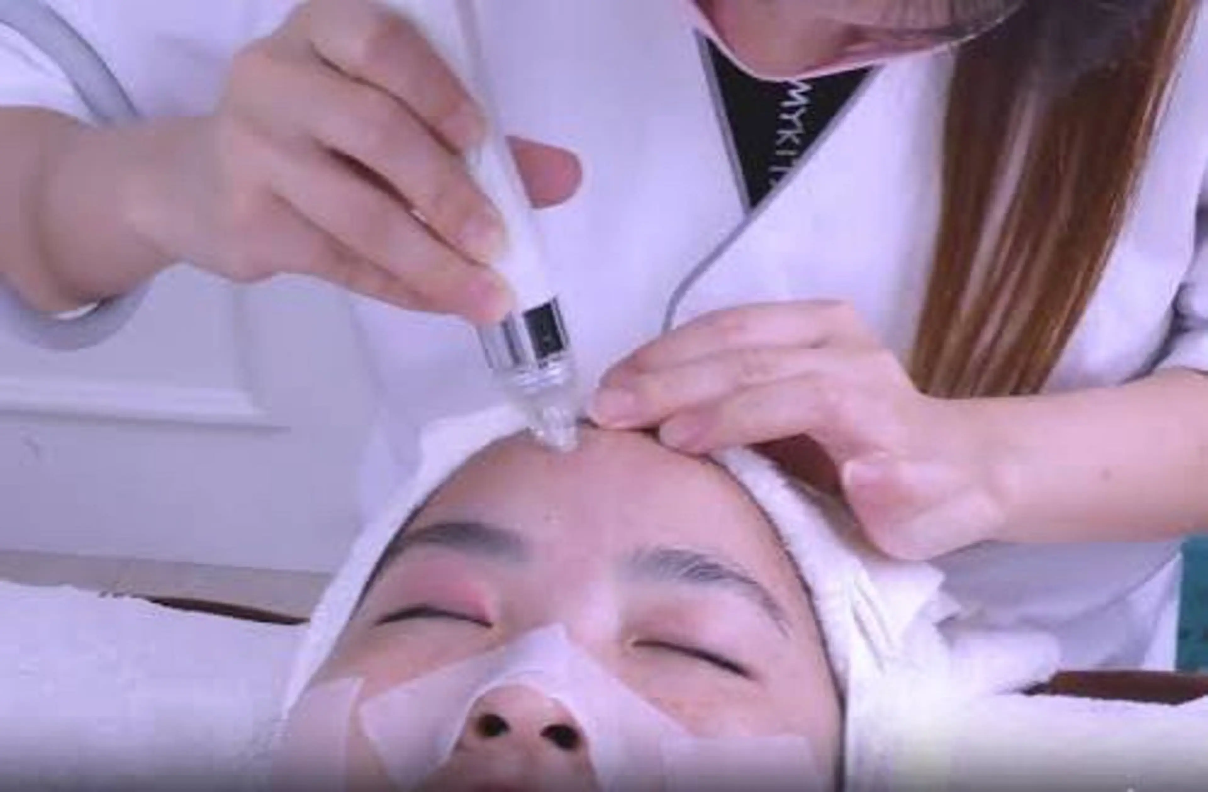 【毛穴ケア】ピーリング/吸引/パックの写真