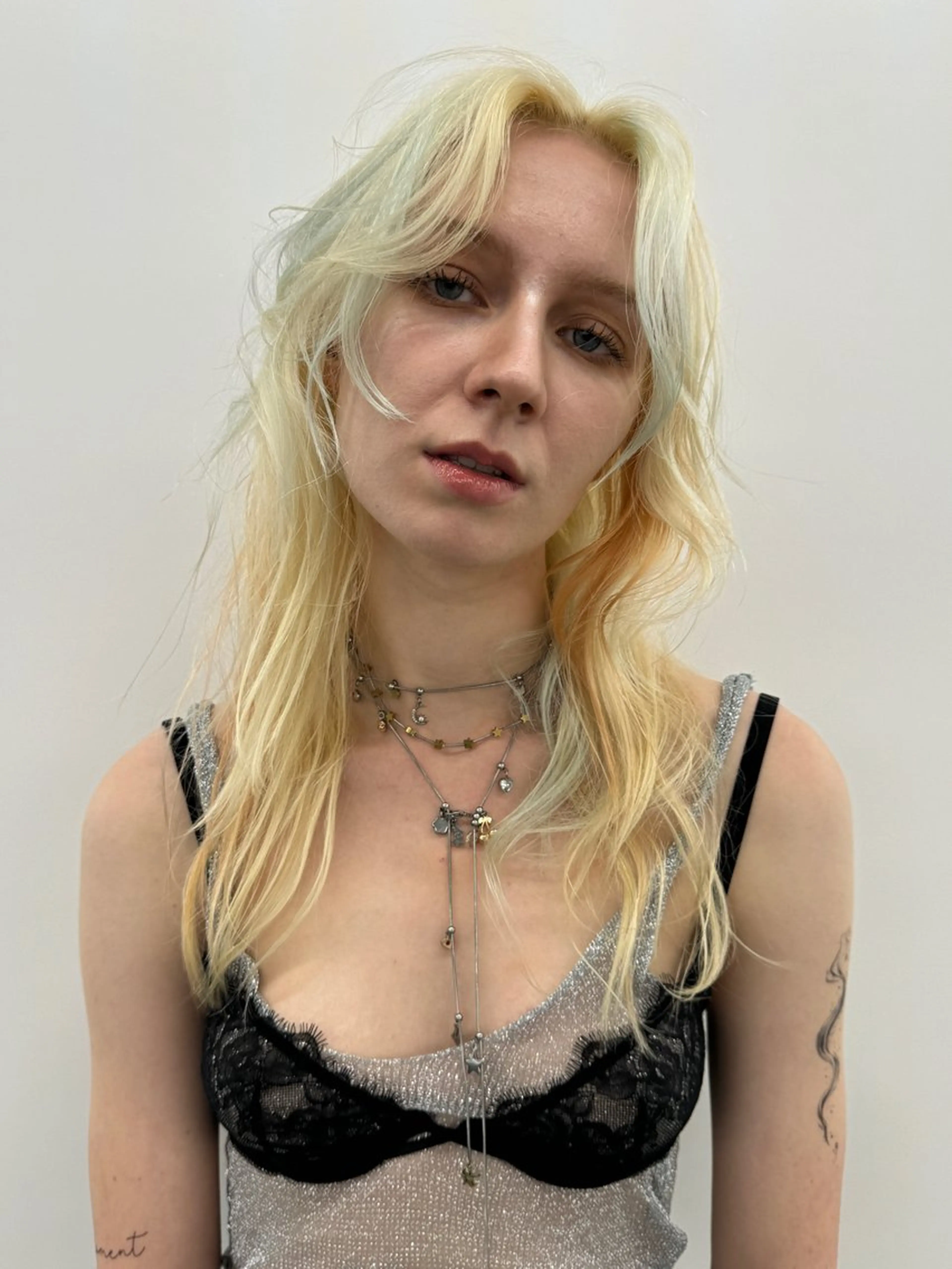 ロング カラー ヘアアレンジ トリートメント ヘアセット MIYU/ニュアンス /ケアブリーチカラーのヘアスタイル