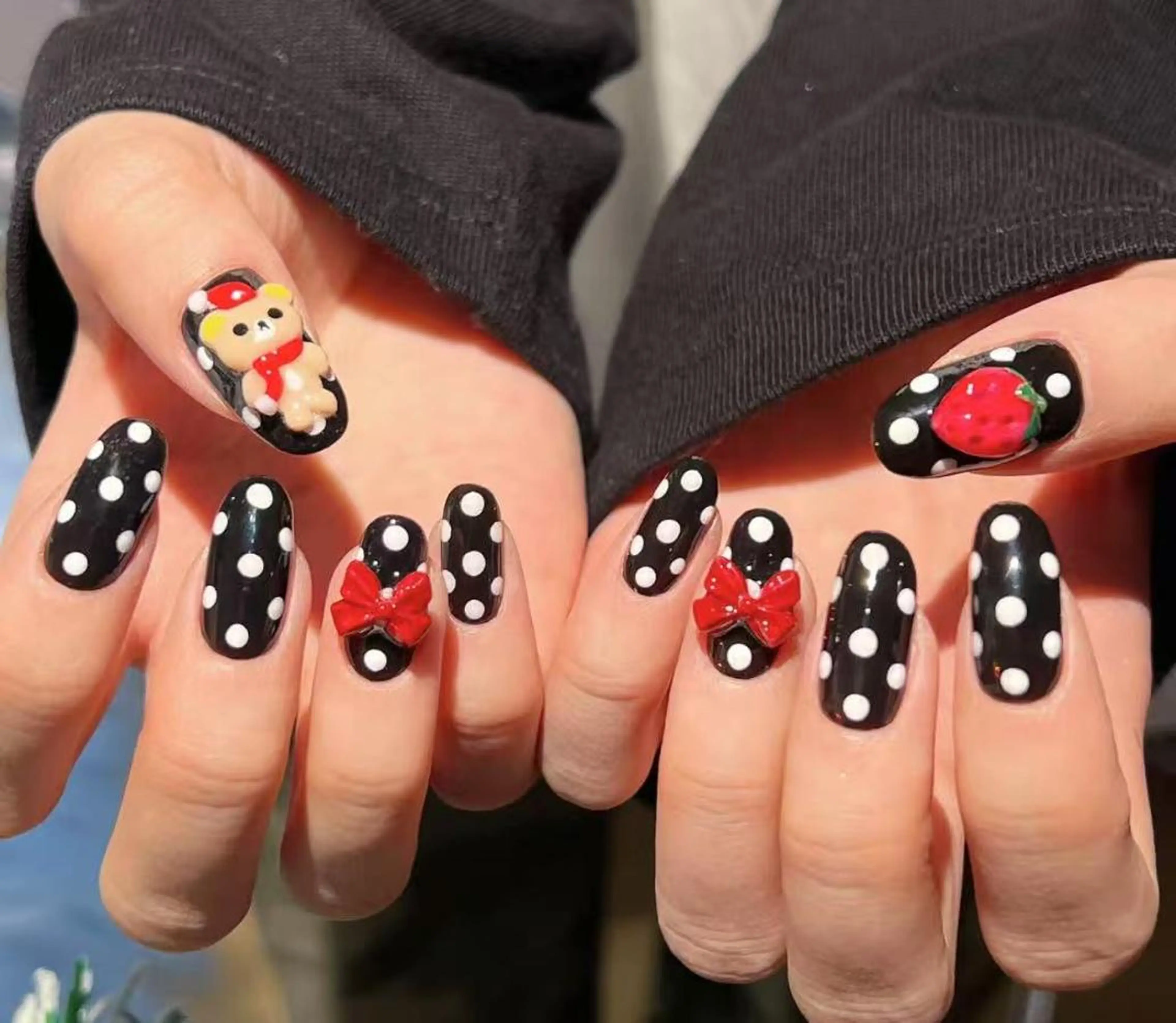 ネイル ハンドネイル 🎀 NaNa_nailのネイルデザイン