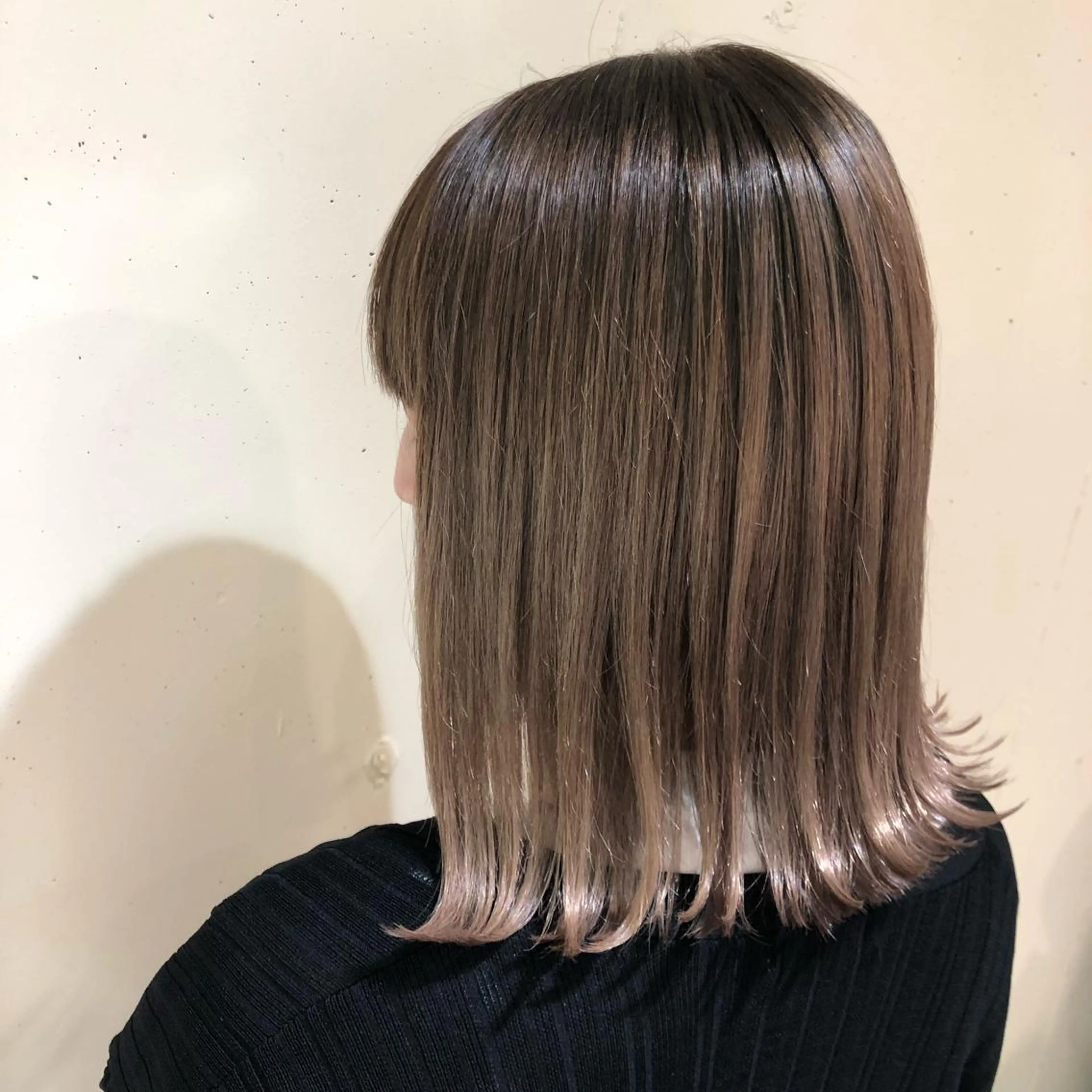 ミディアム カラー パーマ ヘアアレンジ バレイヤージュ ベージュカラー ブリーチ 透明感カラー グラデーションカラー 【ツヤ髪美容師】 ツダケイスケのヘアスタイル